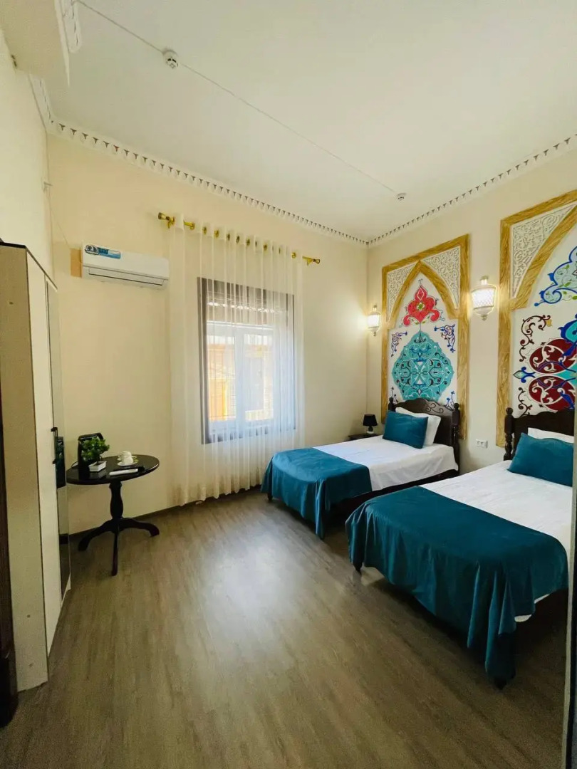 Отель Jumadaler Дворец Эмира в старом городе 300 м. до достопримечательностей