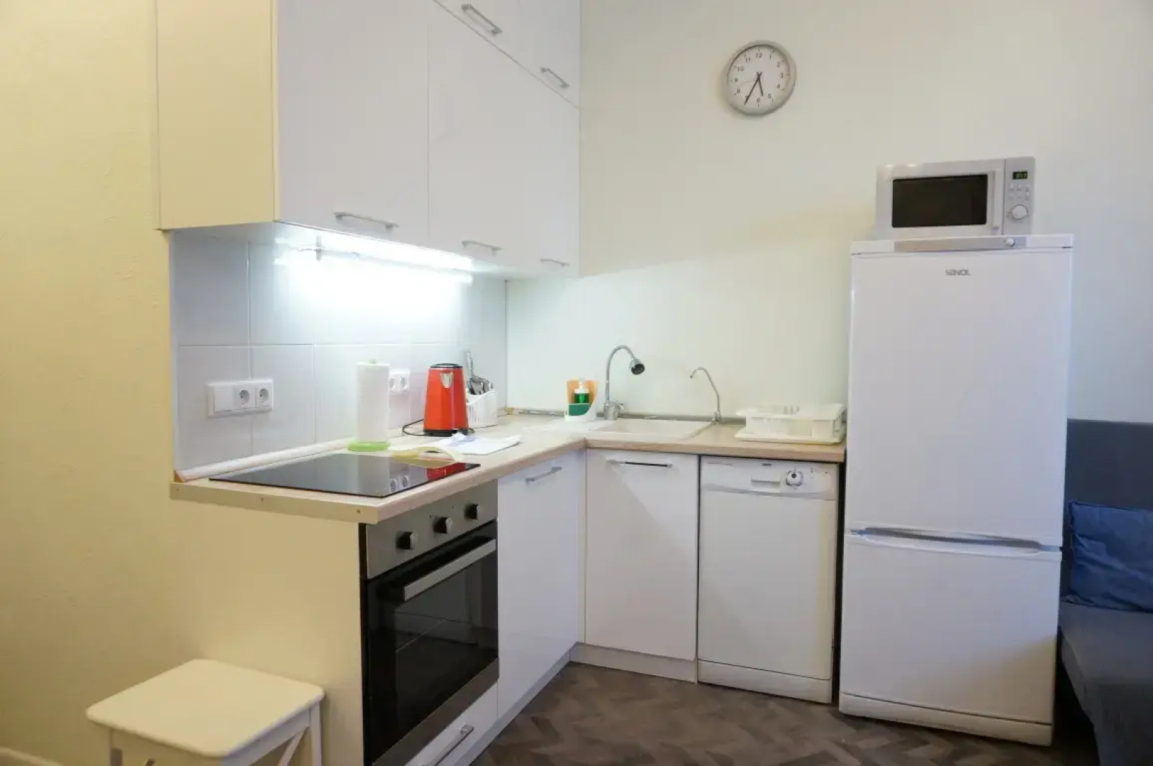 Апартаменты с Балконом Уютный Дом на Смольной 44