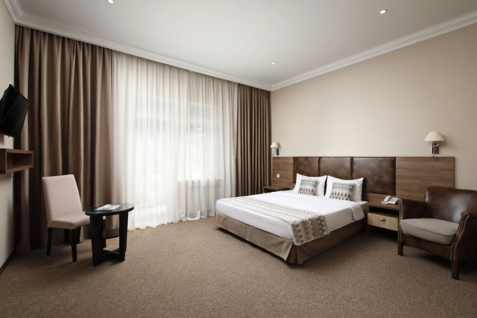 Отель Андерсен