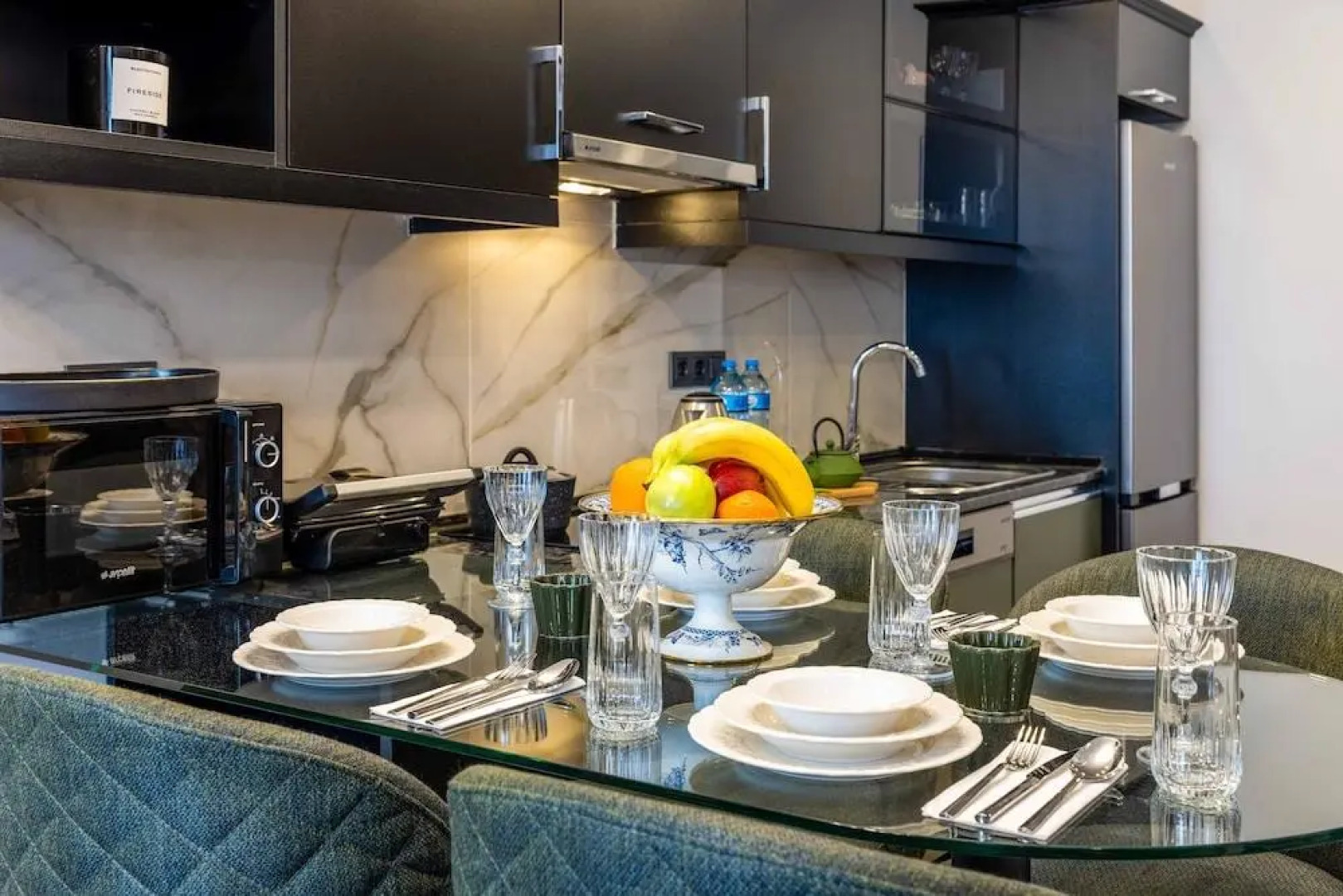 Отель BayMari Suites City Life