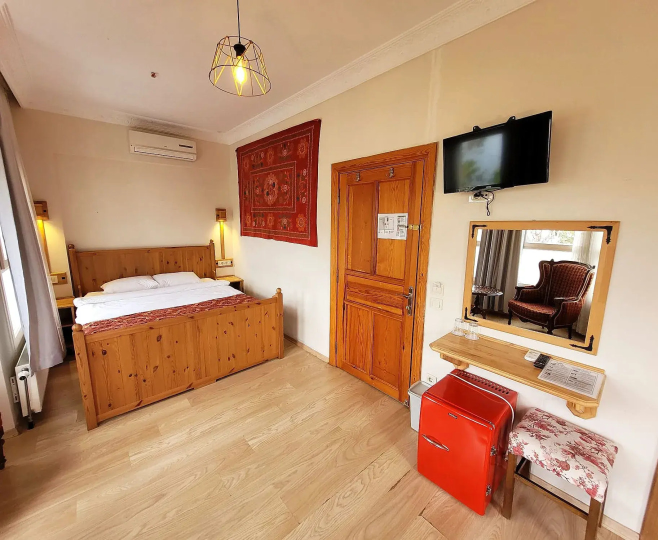 Апарт-отель Masif House