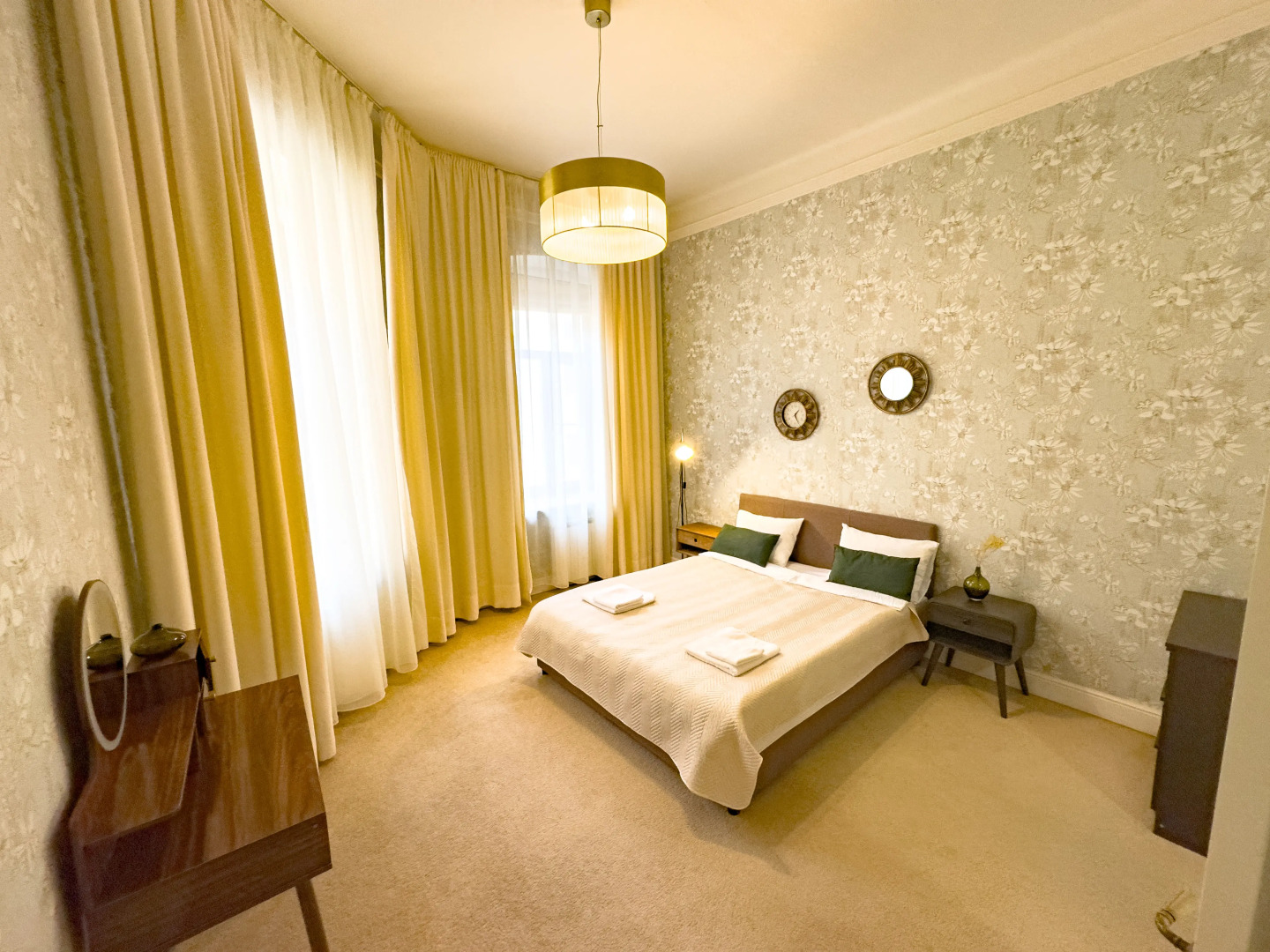 Апартаменты Огромные у Петропавловской Крепости