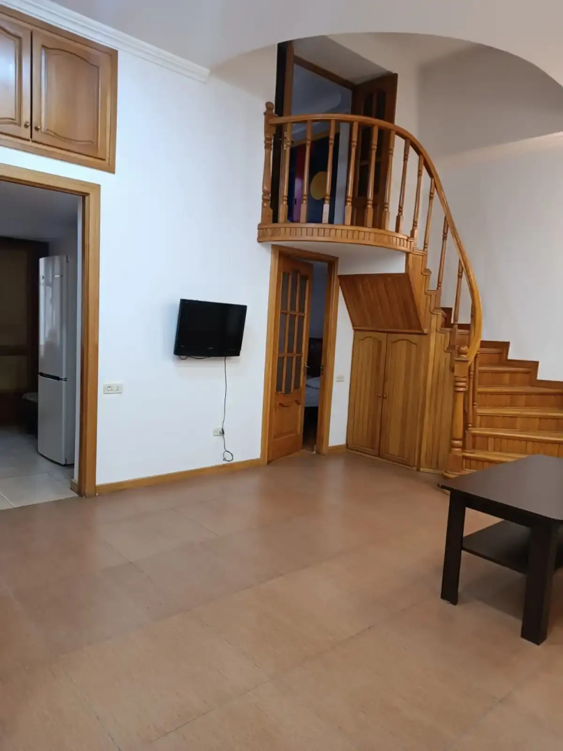 Апартаменты RentInnYerevan Nalbandyan 27