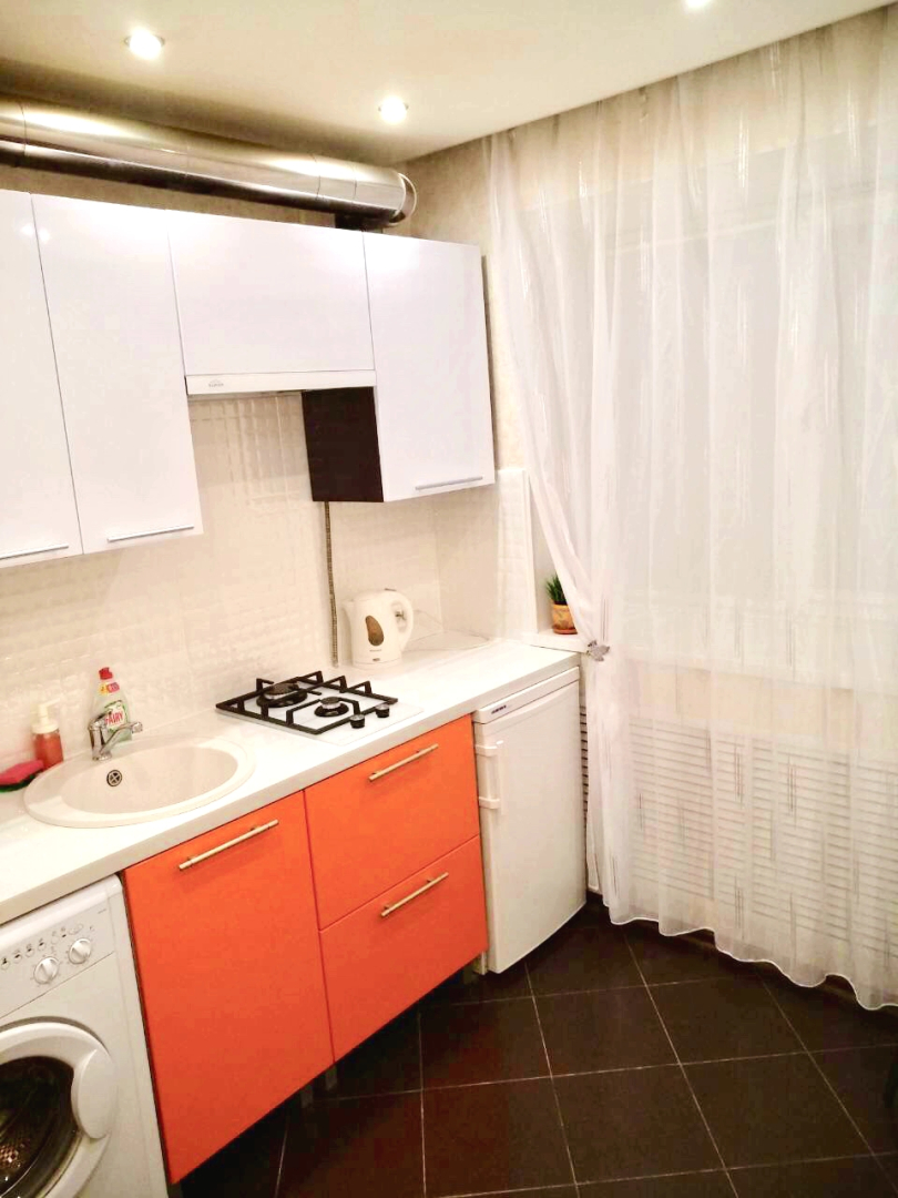 Апартаменты У Площади Ленина