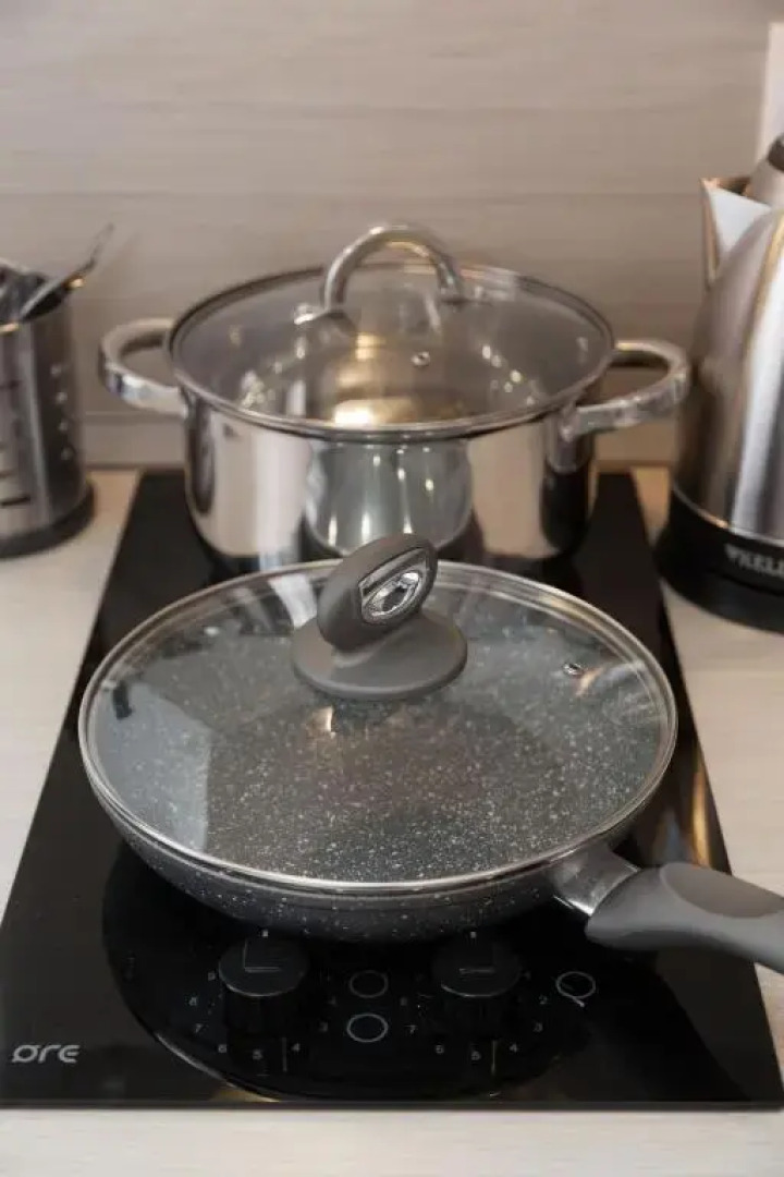 Апартаменты студия на Бачуринской