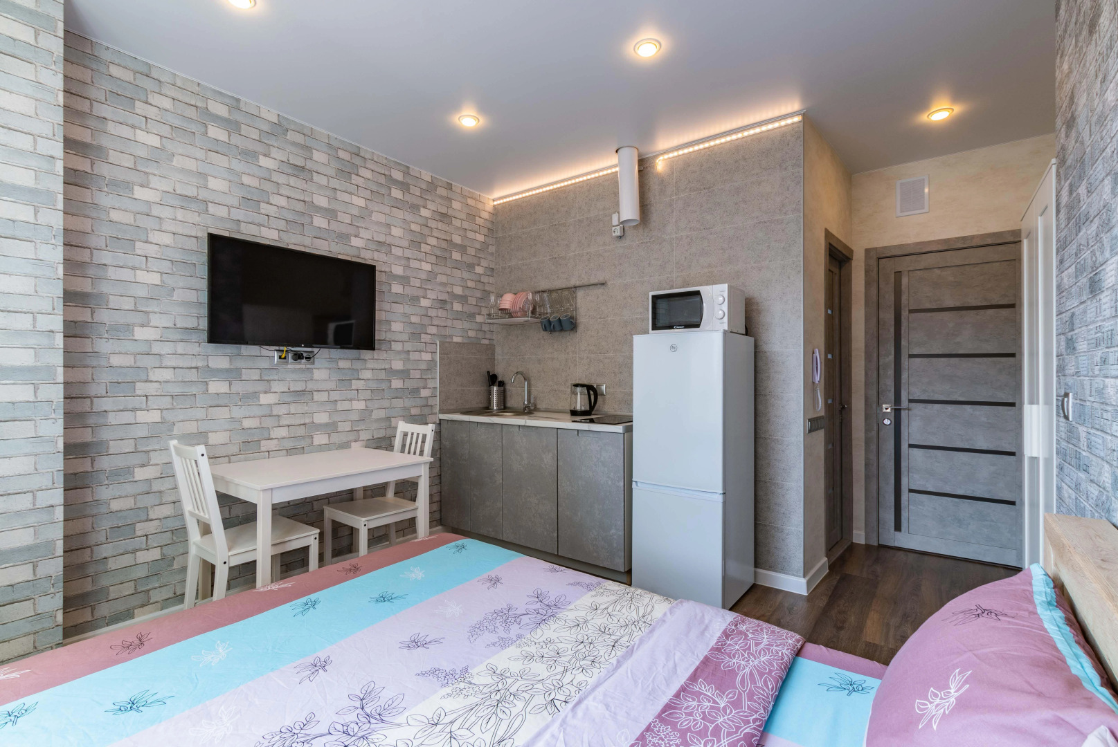 Апартаменты UyutnoEKB ЖК Радиус в центре Екатеринбурга