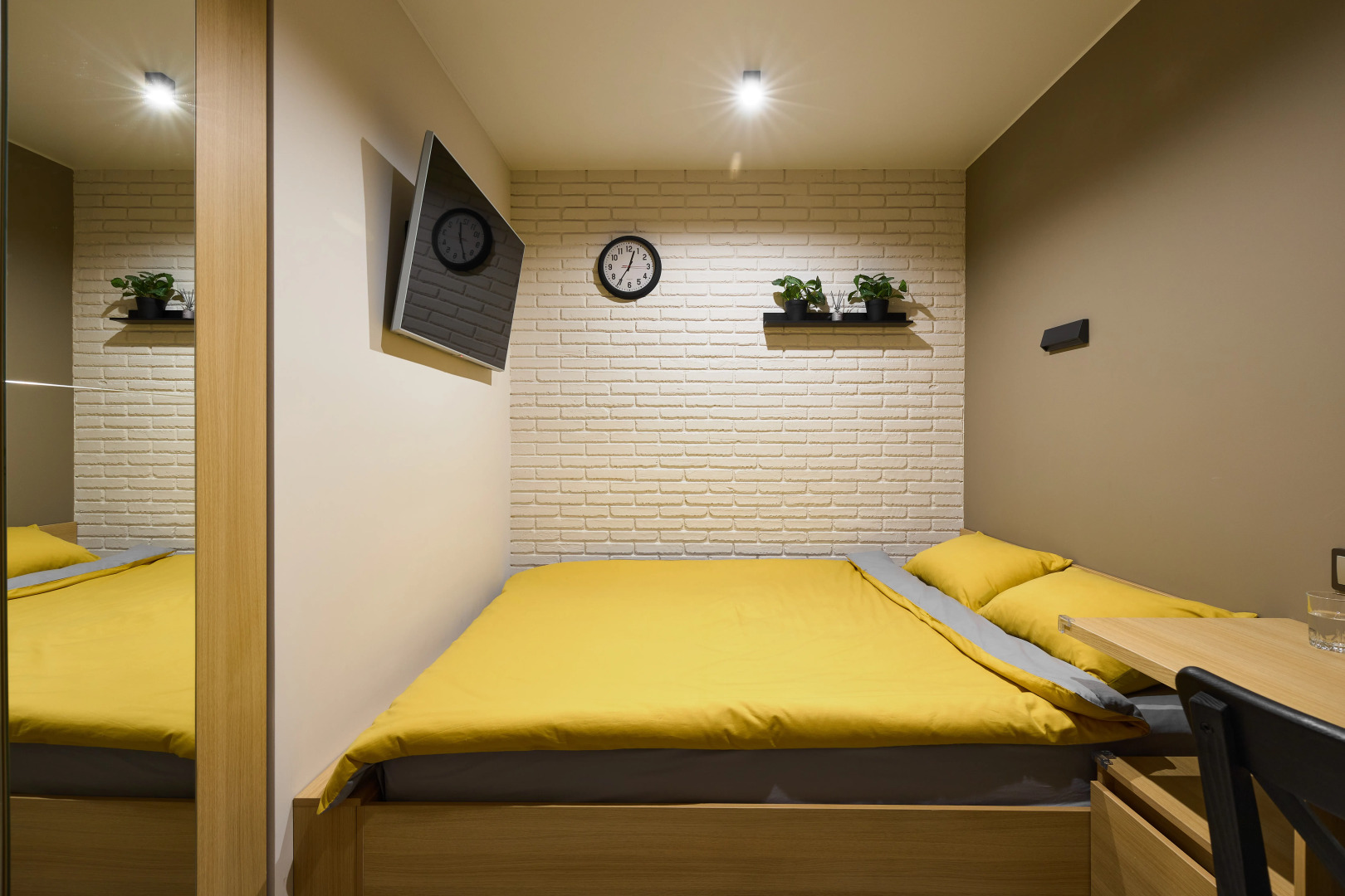 Апартаменты бульваре Десантника Вадима Чугунова 3