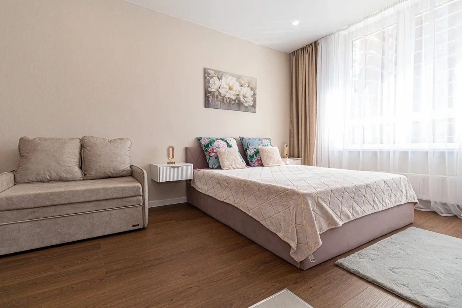 Апартаменты Дизайнерская Студия в ЖК Самолет