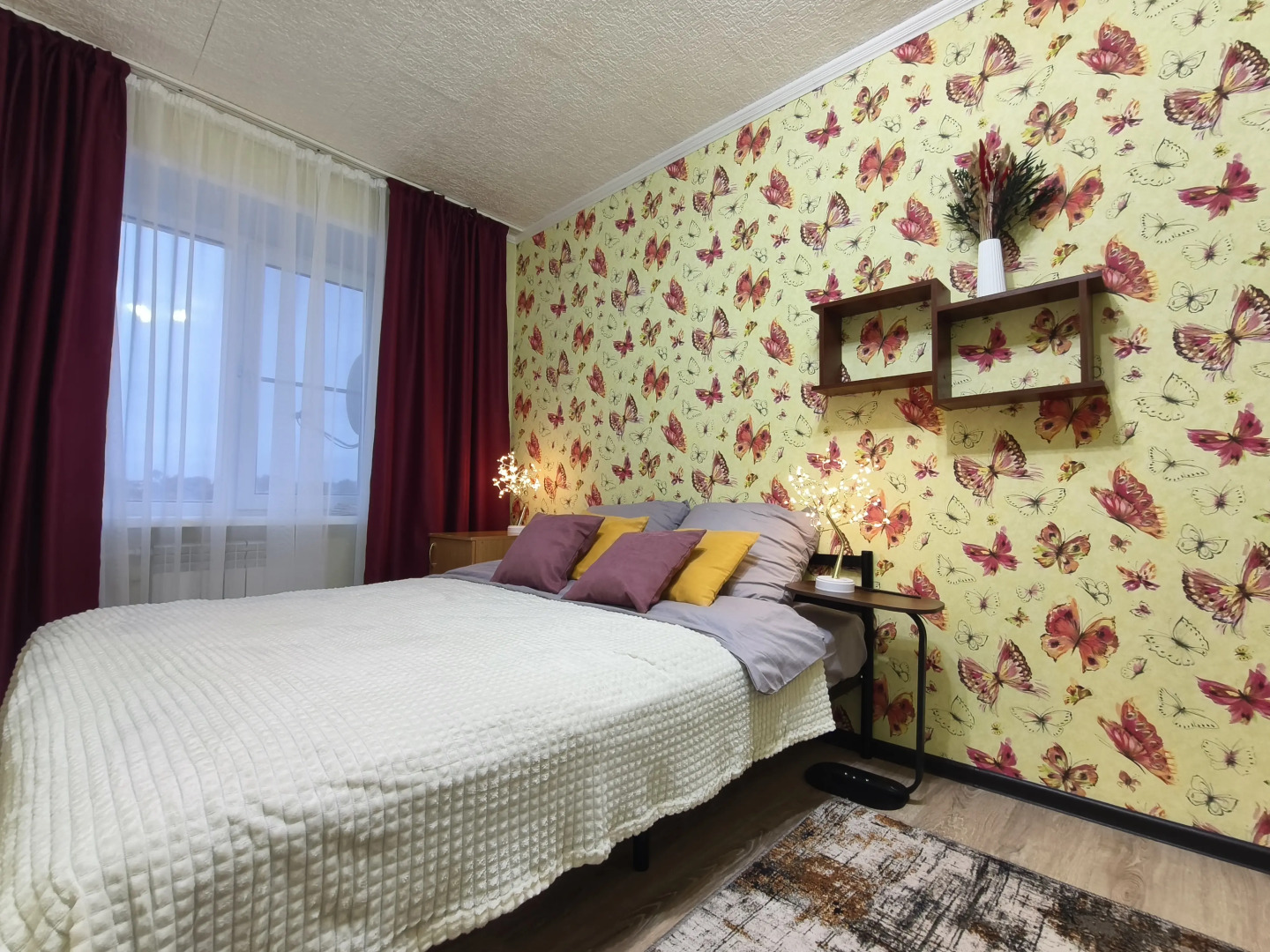 Квартира Уютная Трёхкомнатная в Центре Ул. Лейтенанта Шмидта 2