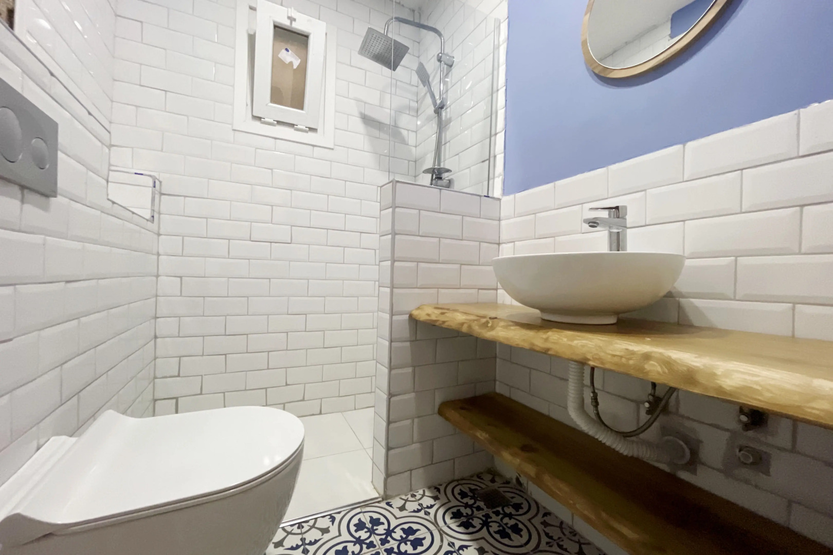 Апартаменты 2BR+2Bath entire apt with Balcony at central location