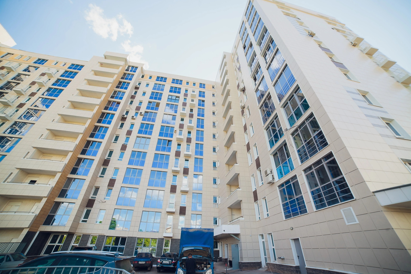 Апартаменты Октябрьской Революции 23 А