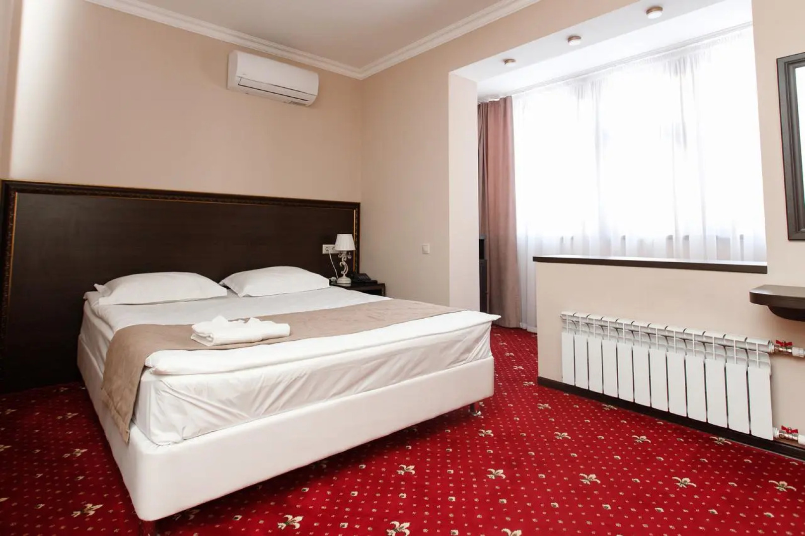 Отель Комильфо