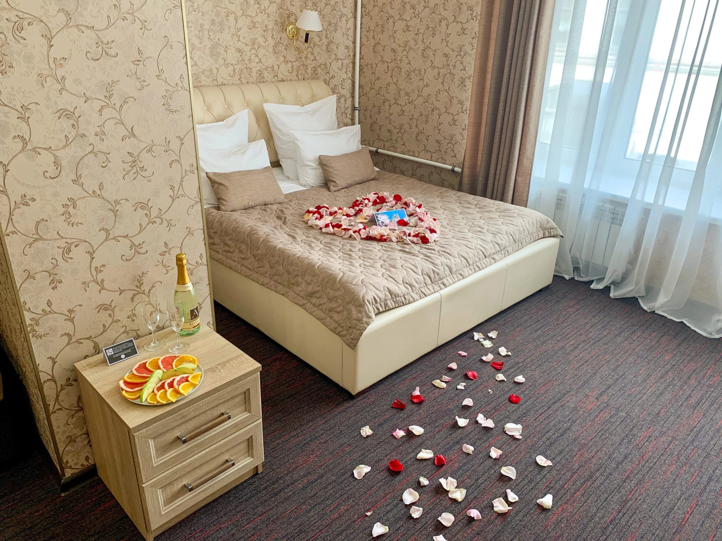 Отель Muse of City Sadovaya