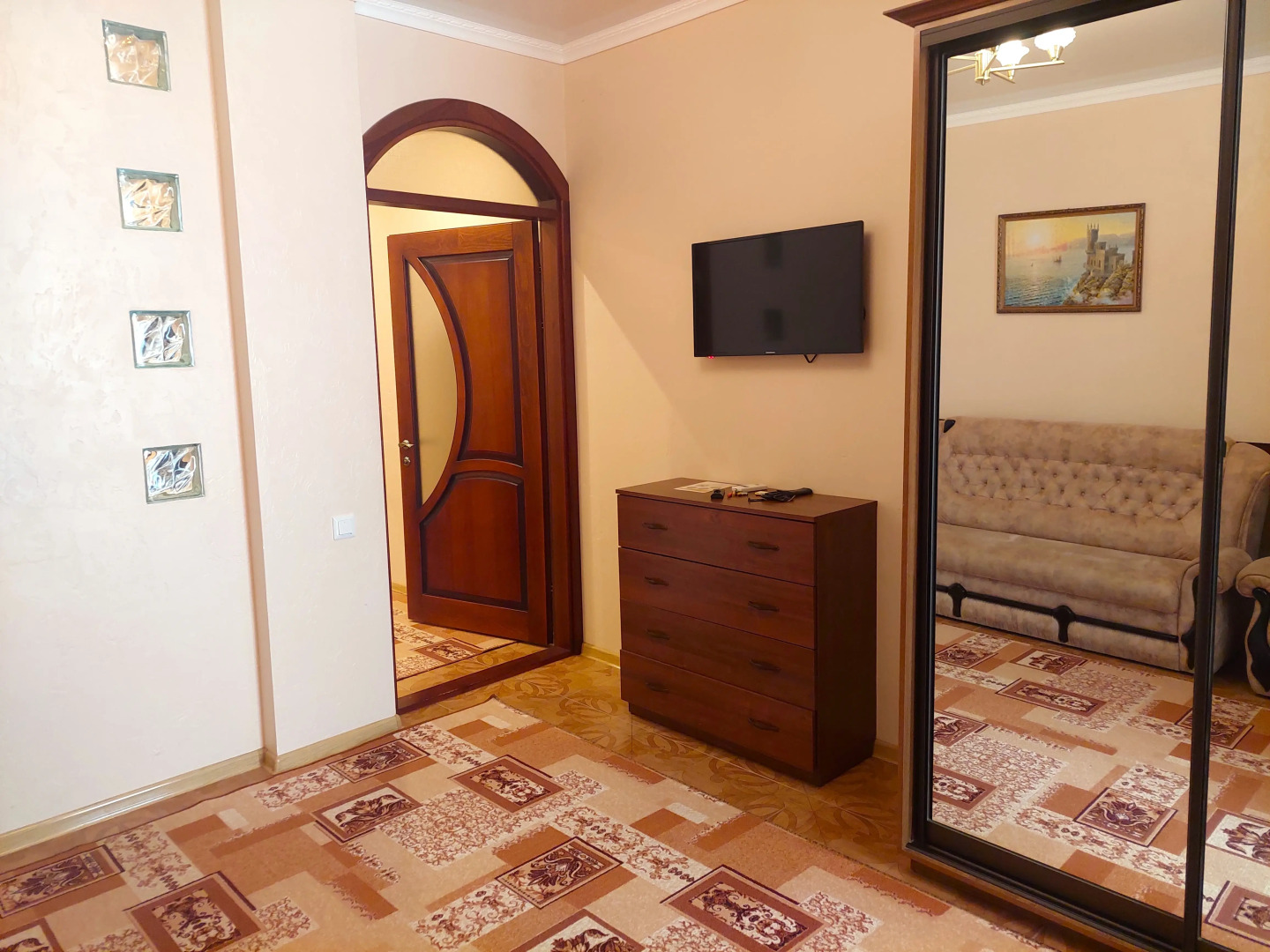 Апартаменты Феодосийский залив двухкомнатные апартаменты