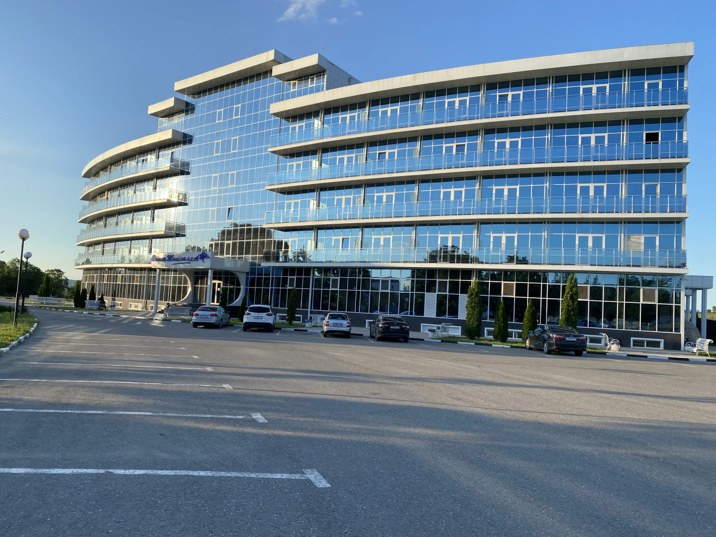 Отель Тийналла