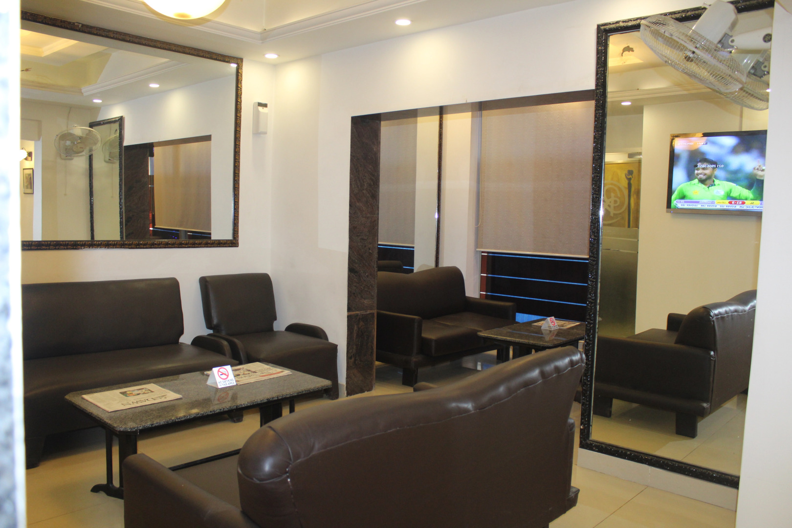 Отель Royal Lahore