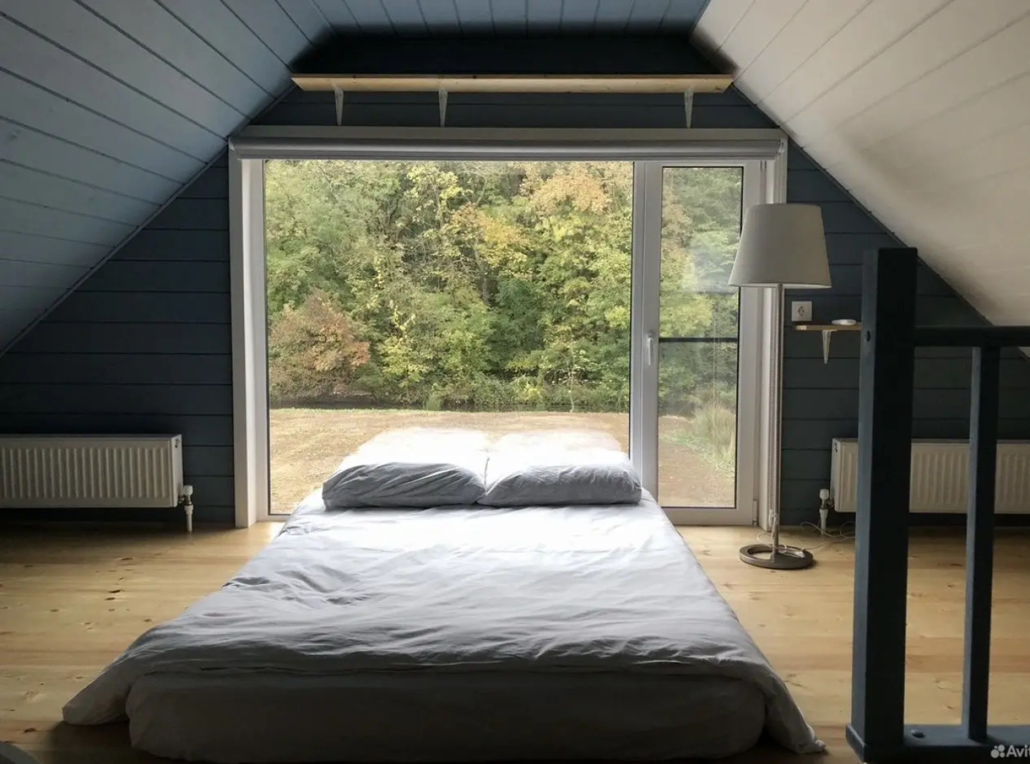 Частный дом Домик у леса