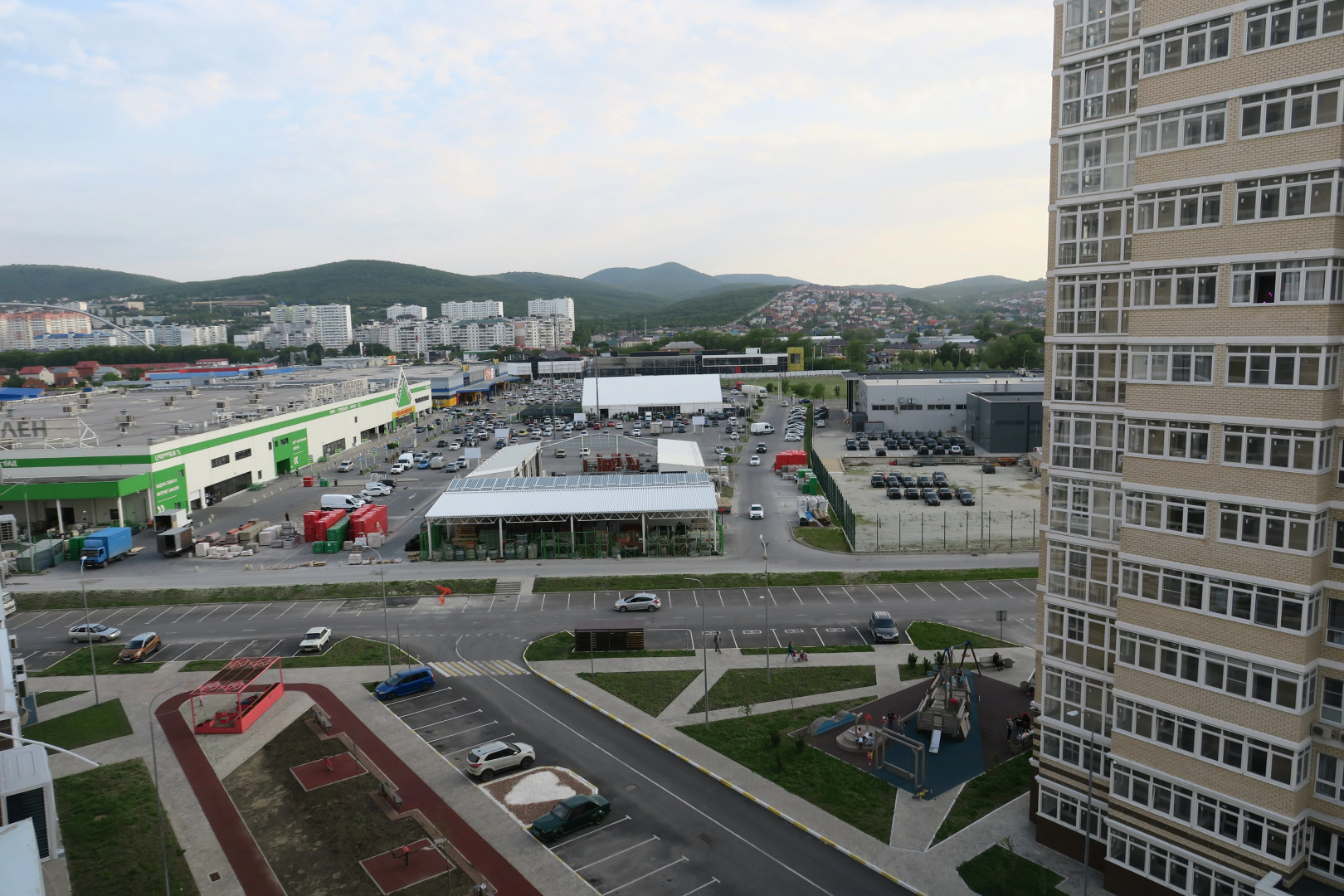 Апартаменты Семейные Трёхкомнатные на Солнечной