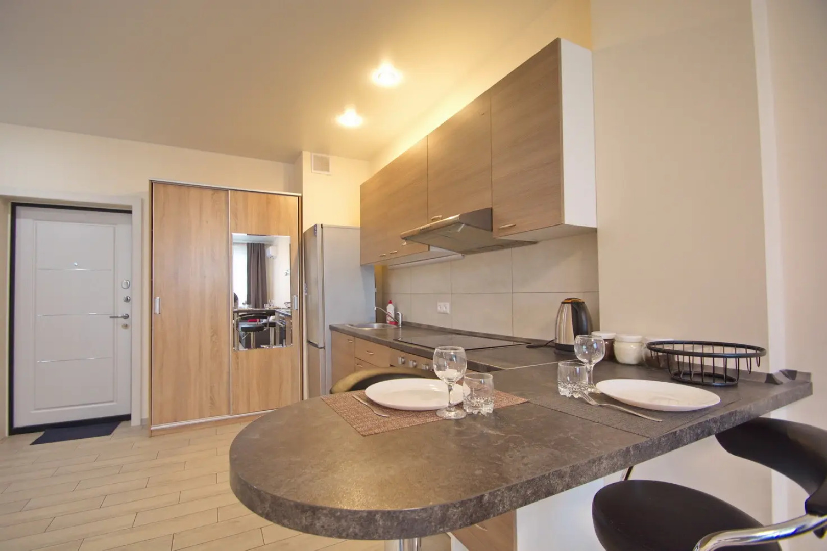 Апартаменты Aparton на Макаенка 12В-12x