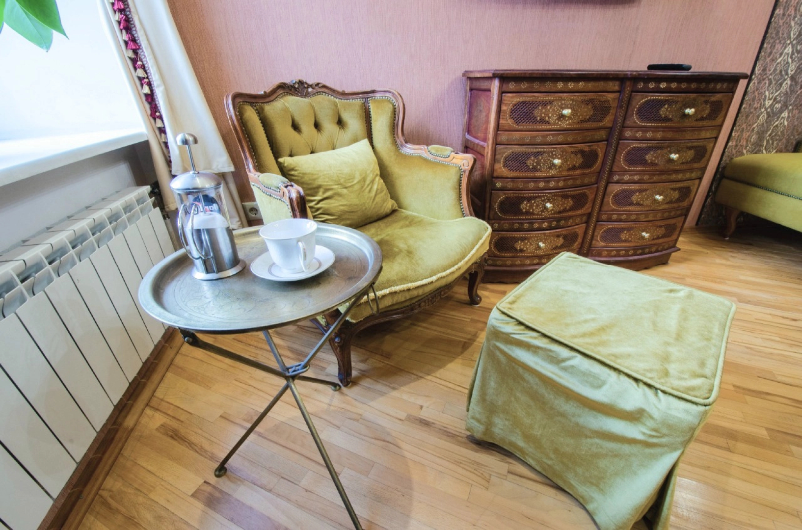 Апартаменты Life Inn near Hermitage