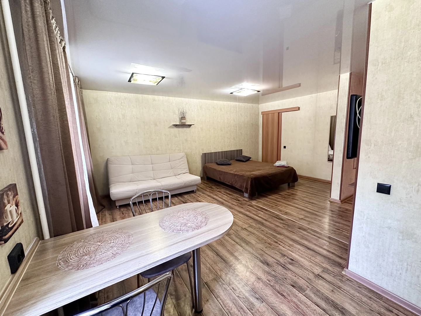 Апартаменты Сурикова 36-3