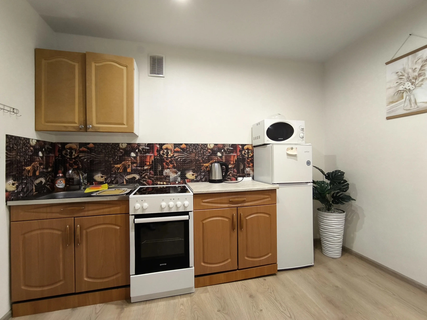 Квартира Двухкомнатная на Старателей 4