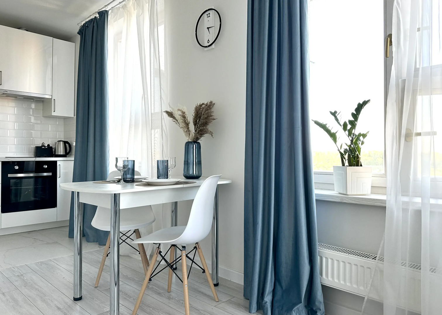 Апартаменты Вайт Studio от Home24