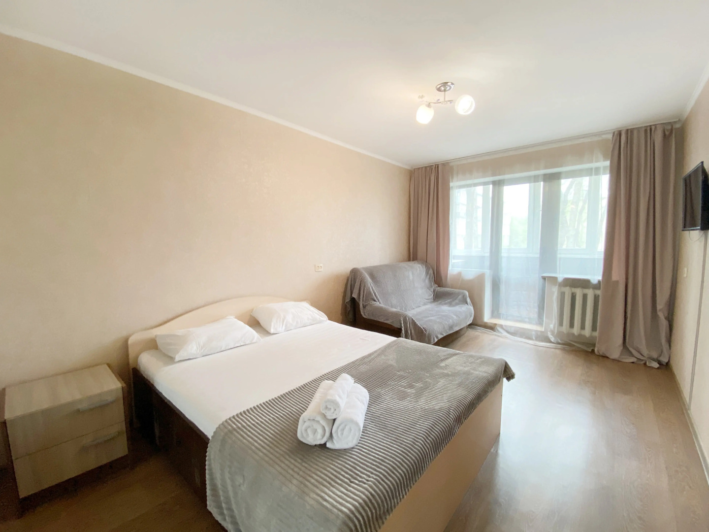 Апартаменты 1 комнатные на Кутузова 4