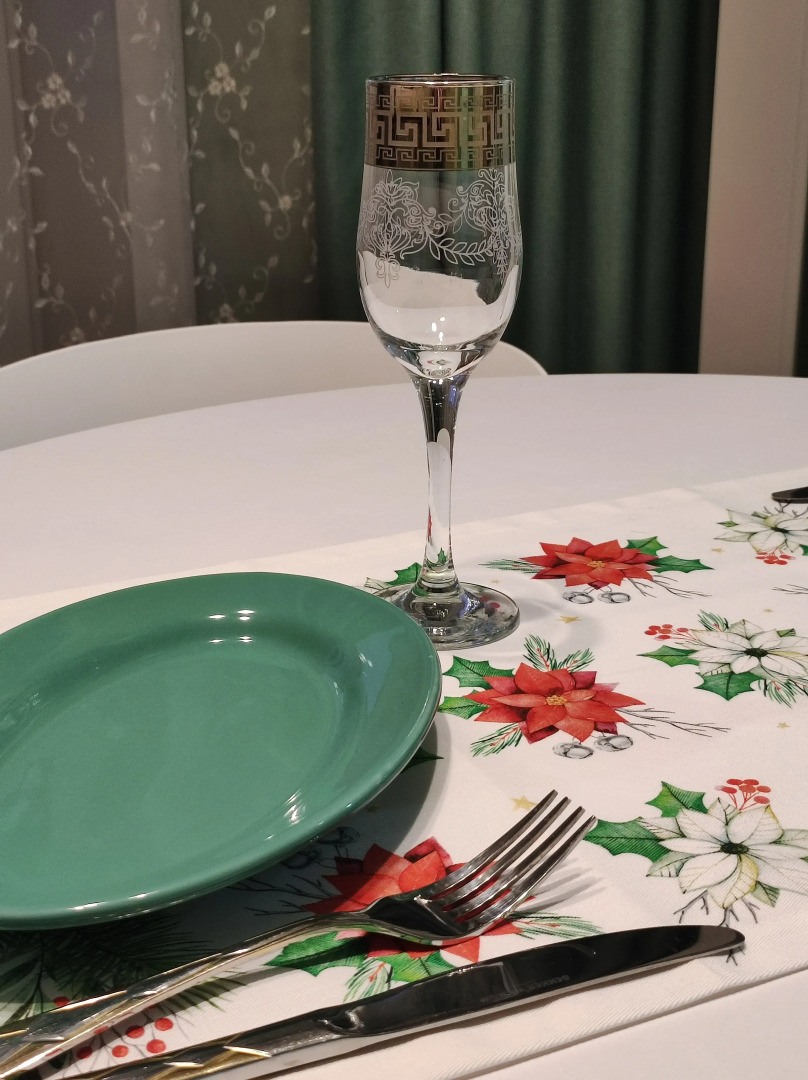 Квартира Яркая, Уютная