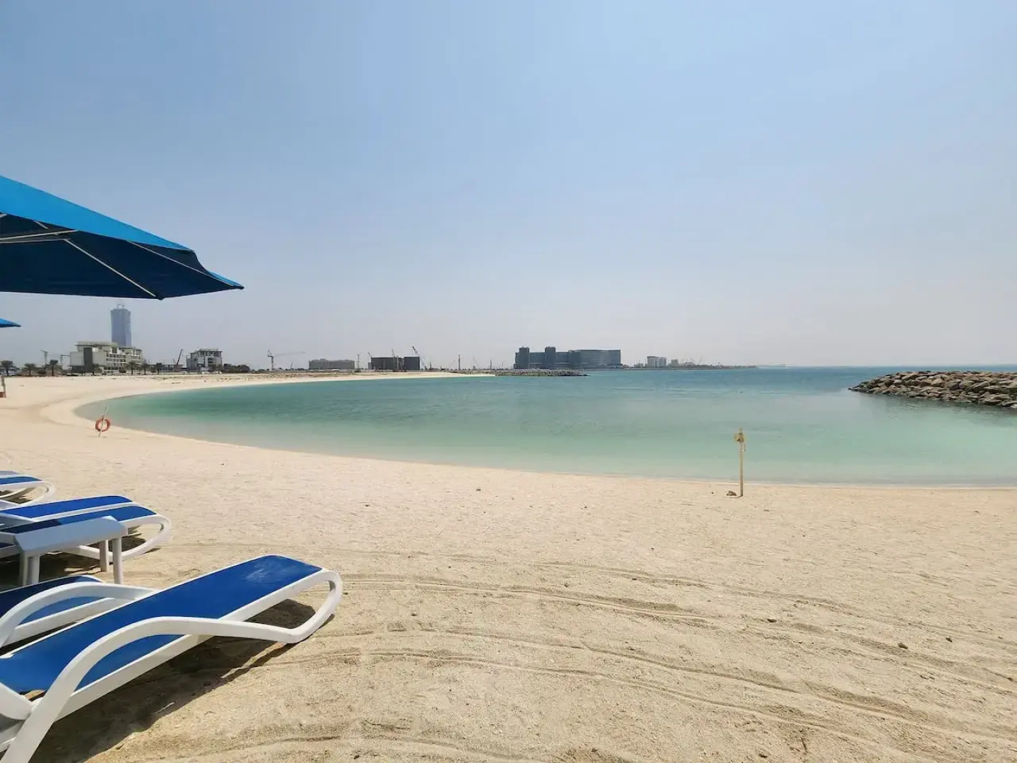 Апартаменты Glam & Family-Friendly 2-Br Duplex in Al Marjan