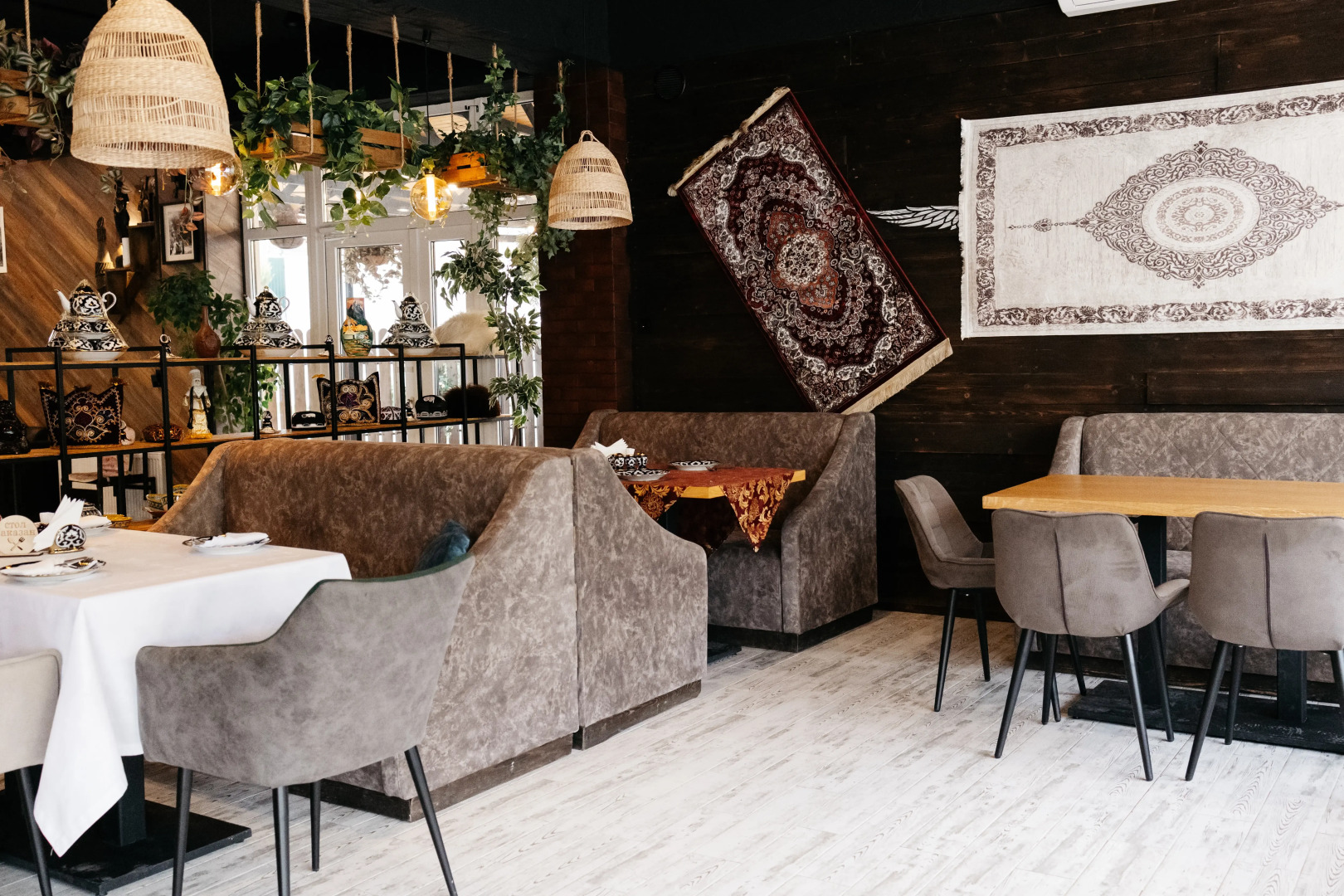 Отель Gill Grad