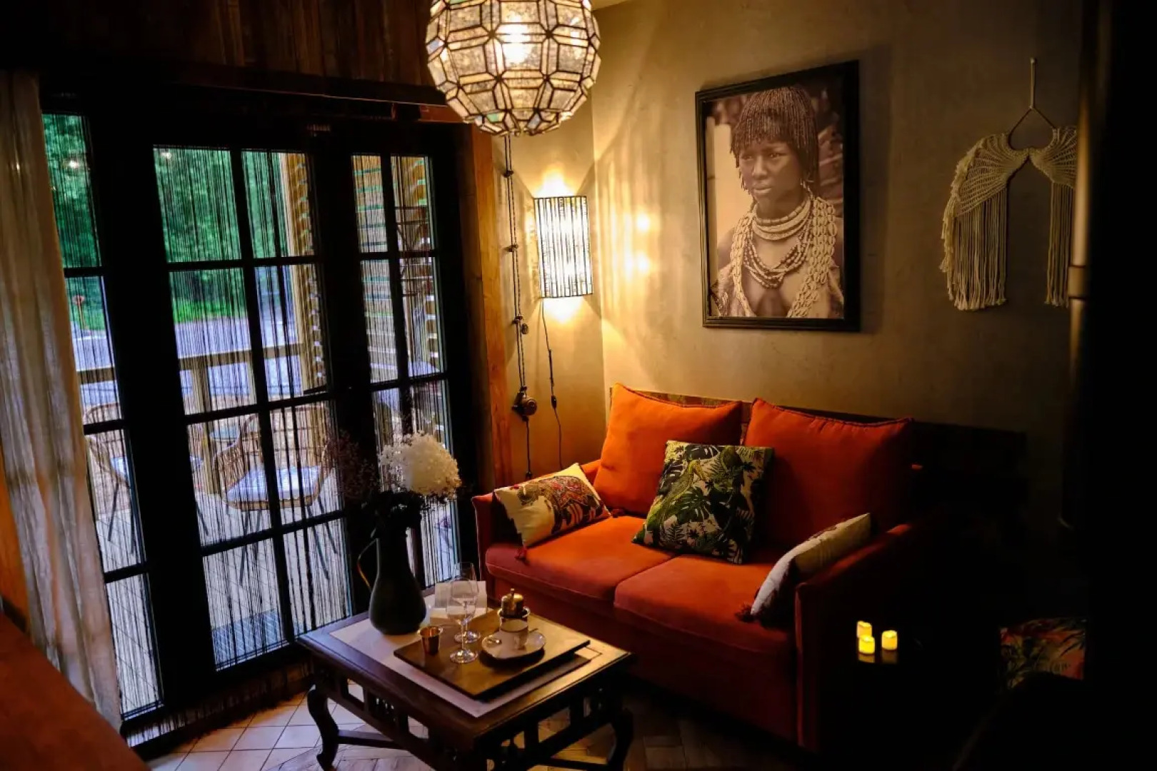 Частный дом Коттедж Шапки дача Vintage с камином