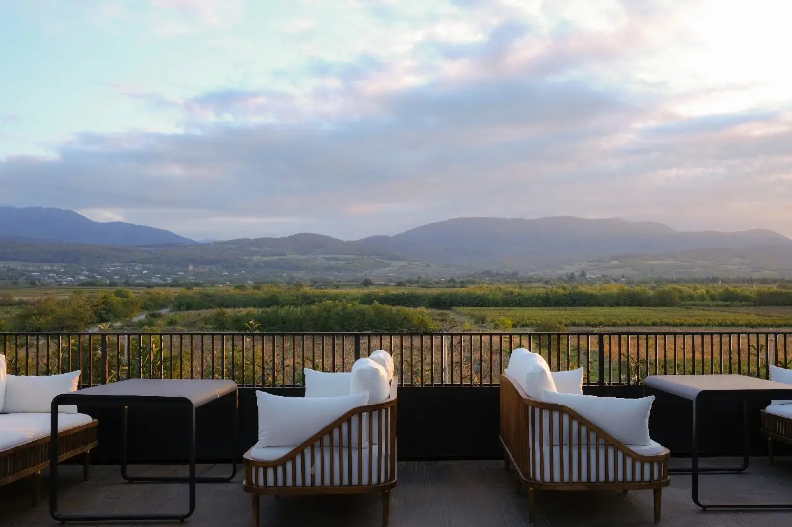 Курортный отель Метео