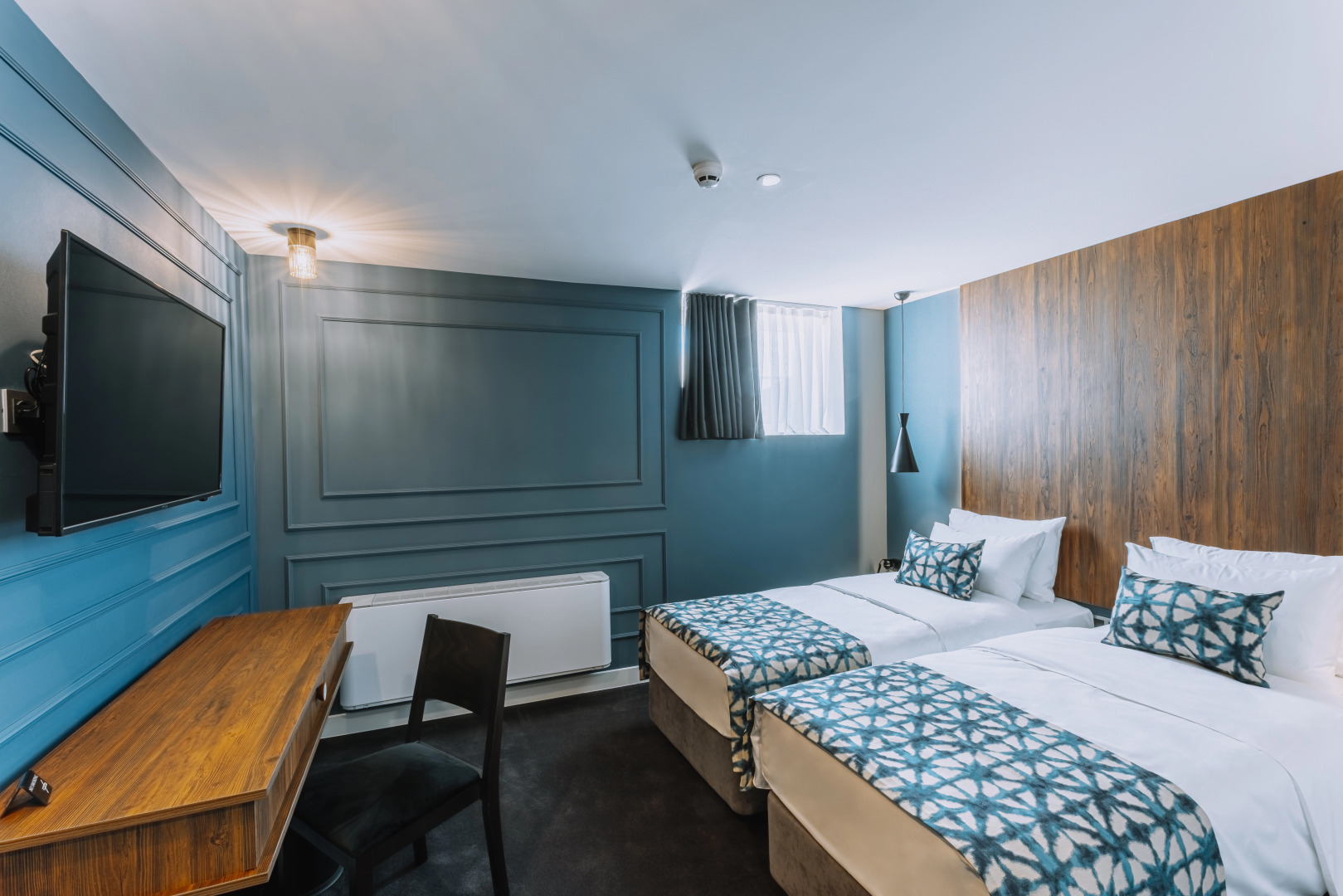 Отель Twenties Tbilisi - Stay & Dine