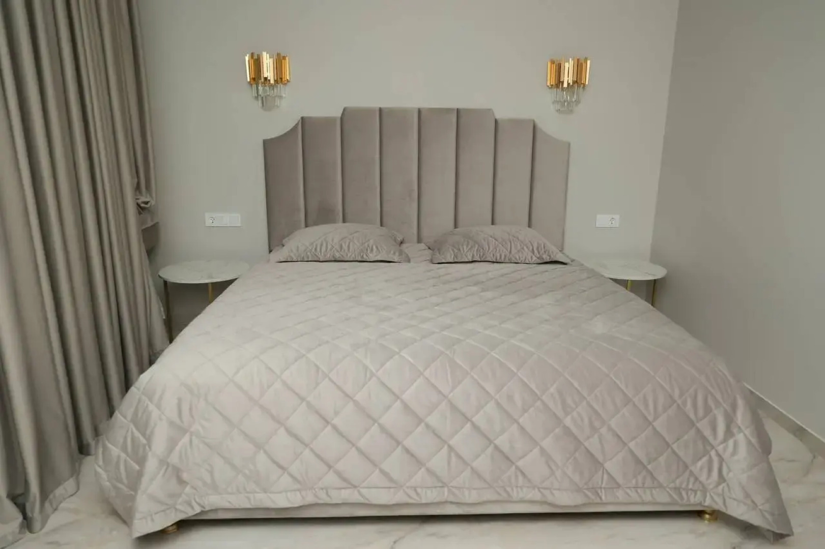 Апарт-отель Astoria Apartments