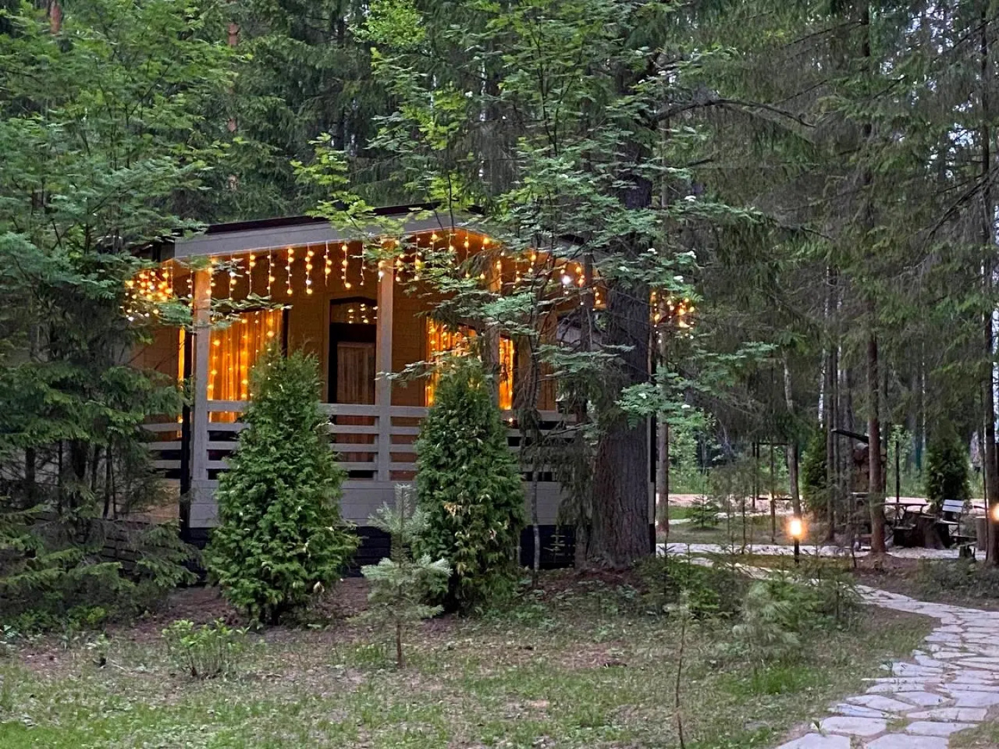 Лесной домик на берегу Озера Волго на Селигере - коттеджи Сосновый бор