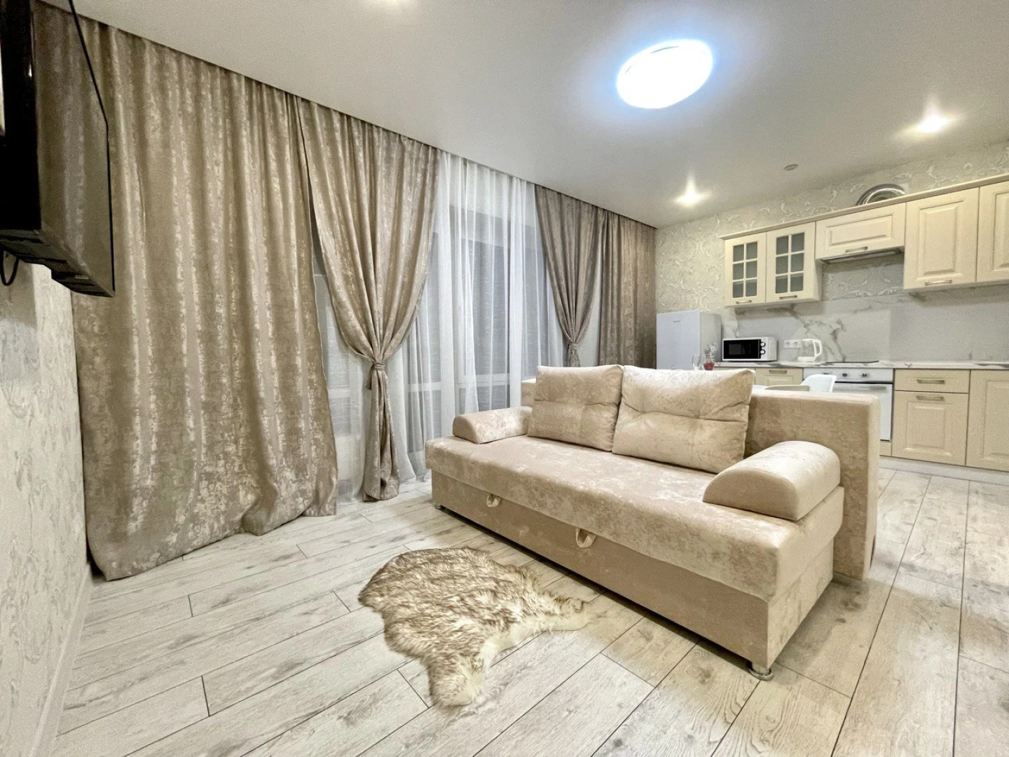 Апартаменты Mars Hotel Островского 41Б