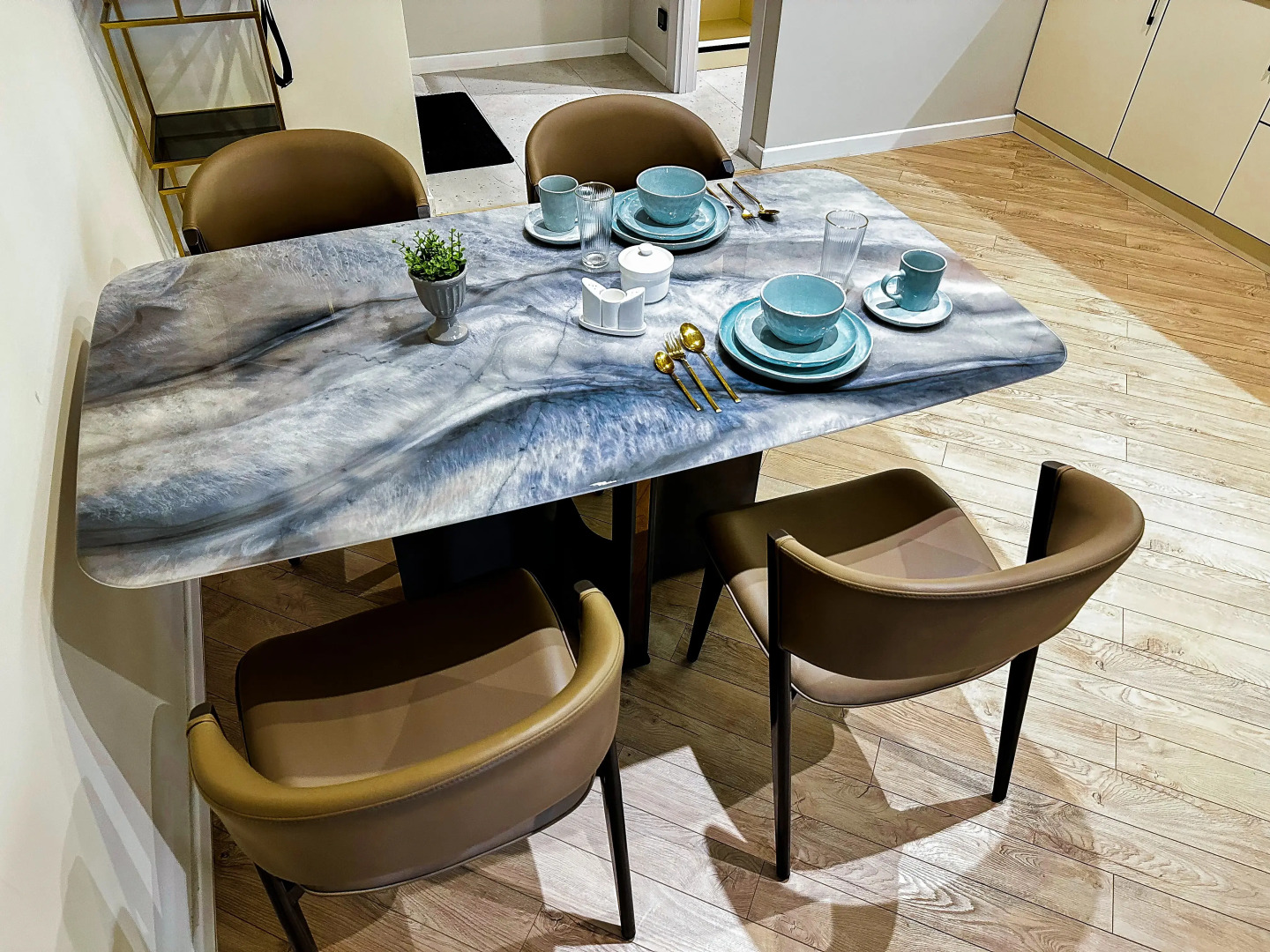 Квартира Лучшие Апартаменты Алматы Напротив ТРЦ Мега Алматы 100