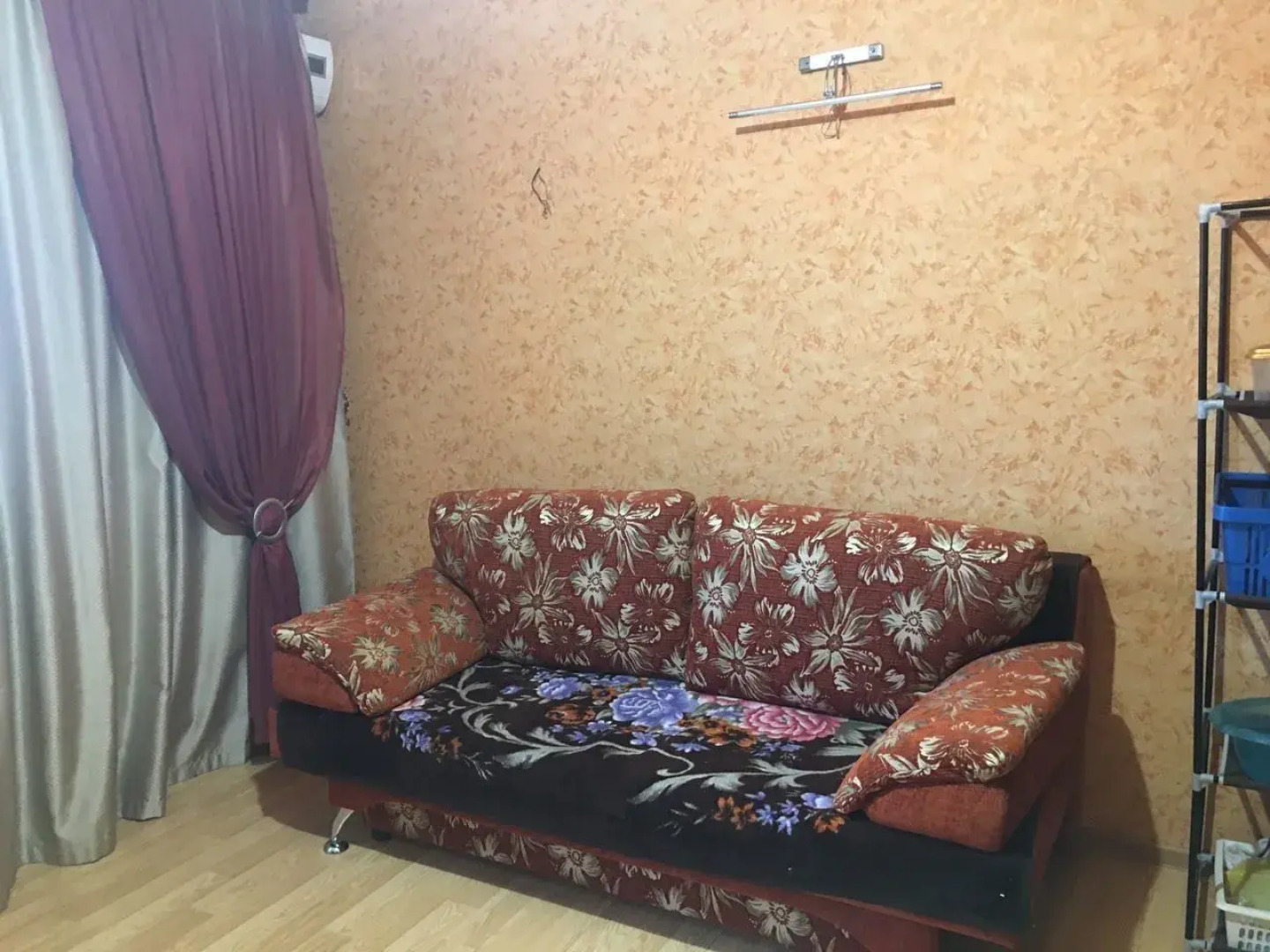 Квартира Уютная трехкомнатная