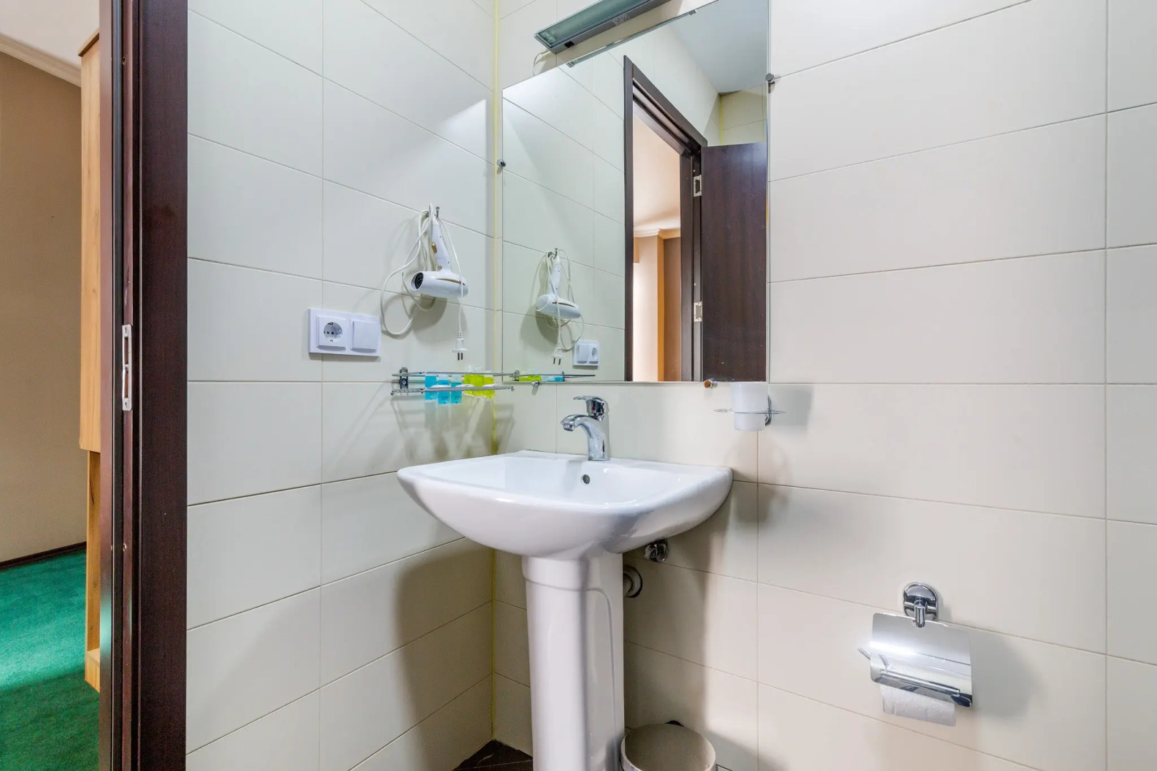 Отель Мерлин