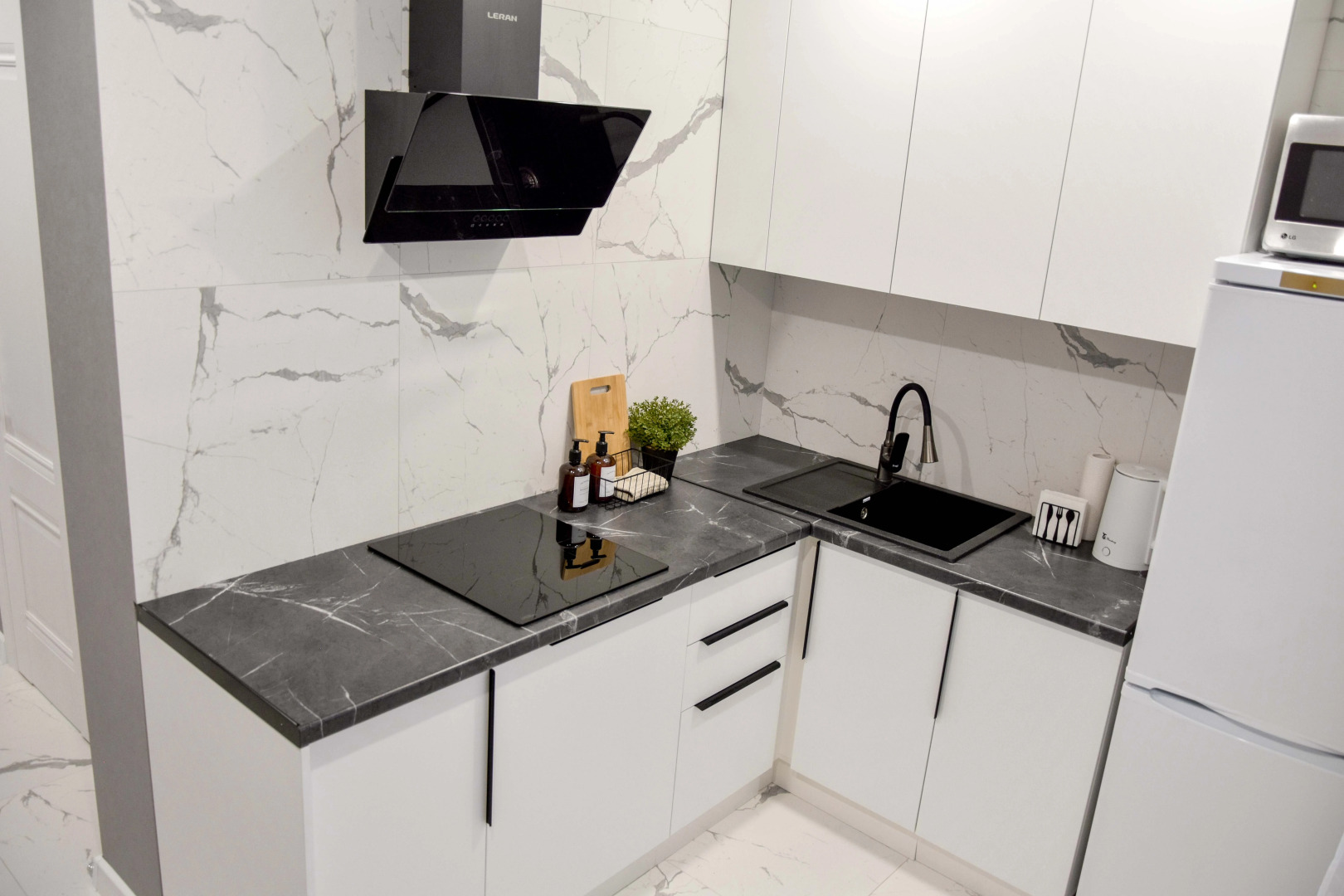 Апартаменты OLGА BОYKОVА возле ТЦ Милaн