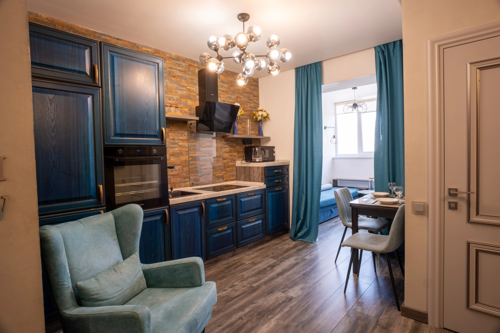 Апартаменты дизайнерские на главном проспекте Тулы