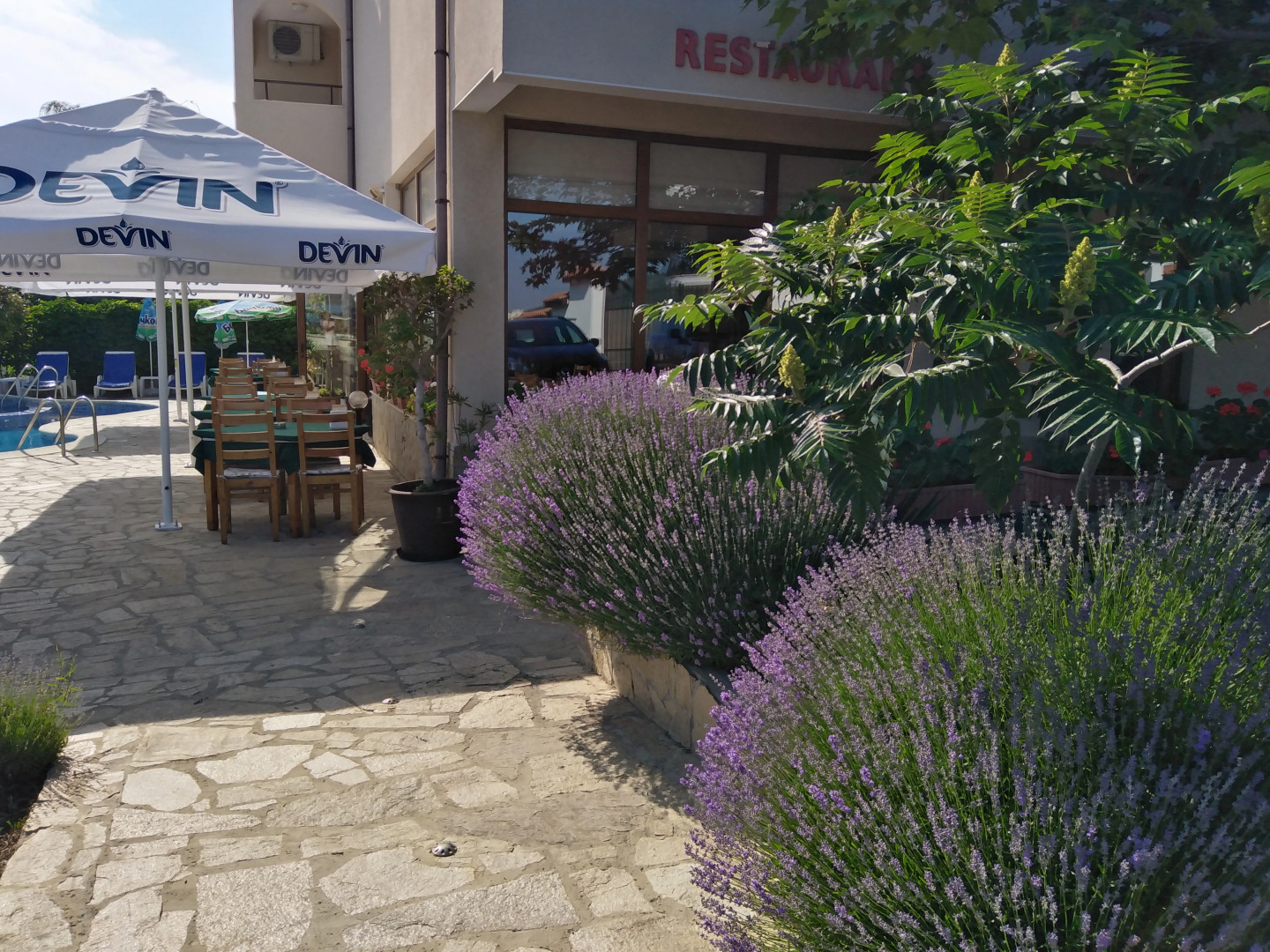 Курортный отель Южные Ночи