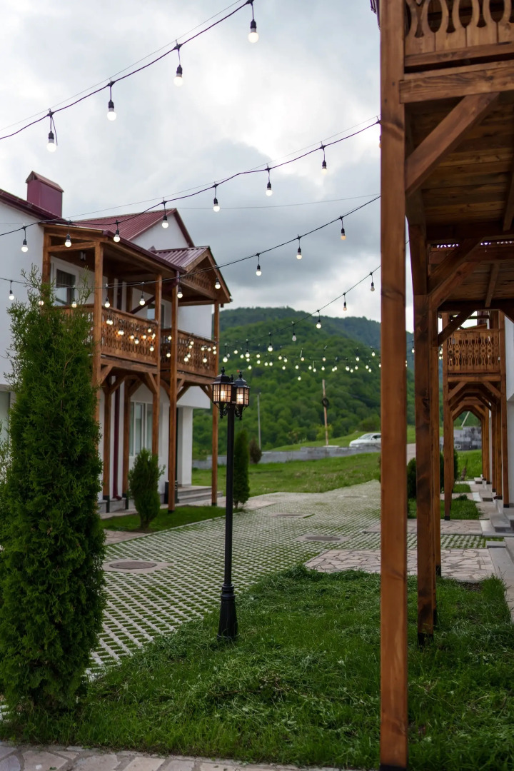 Курортный отель Motives Inn Dilijan