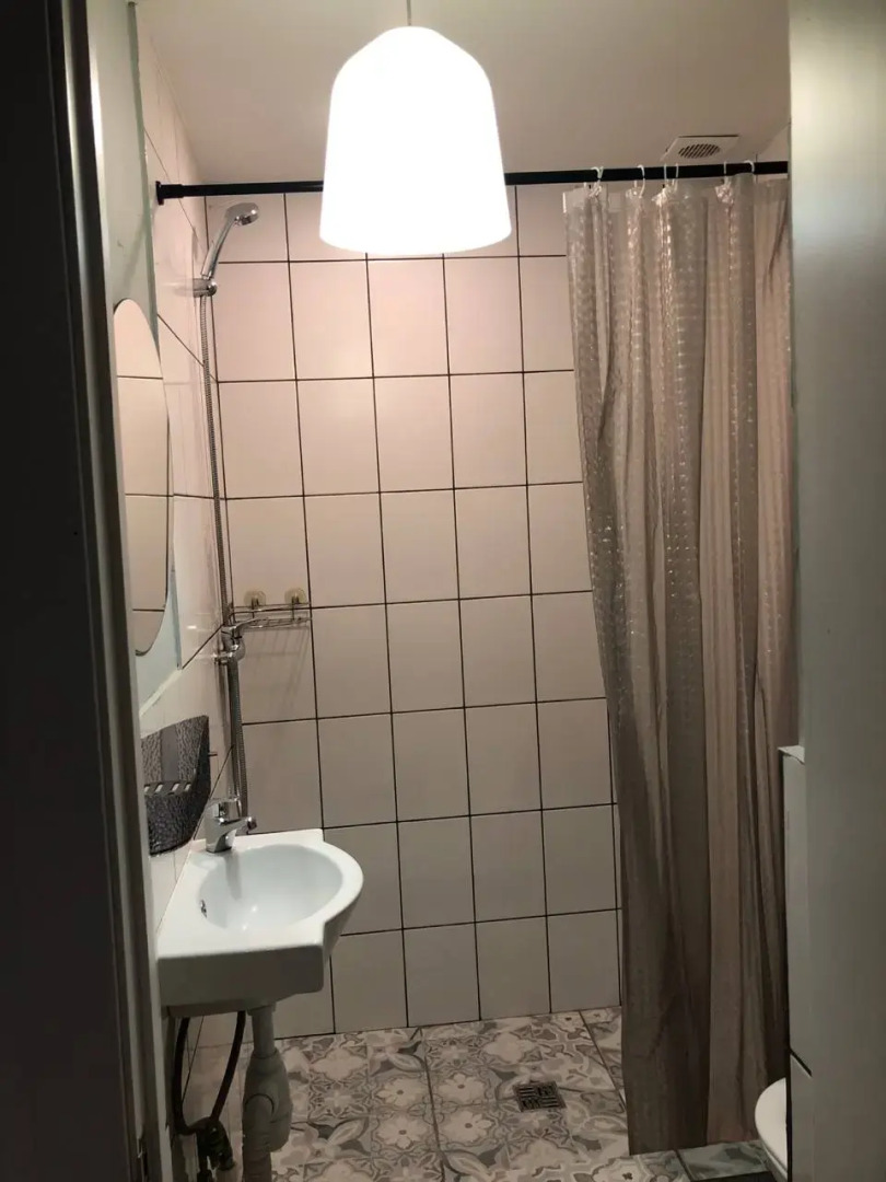 Апартаменты Добрые сутки на Кировградской 1