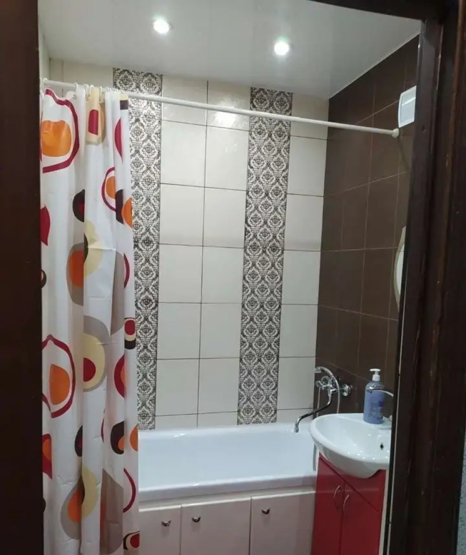 Апартаменты на Базстроевской, 22