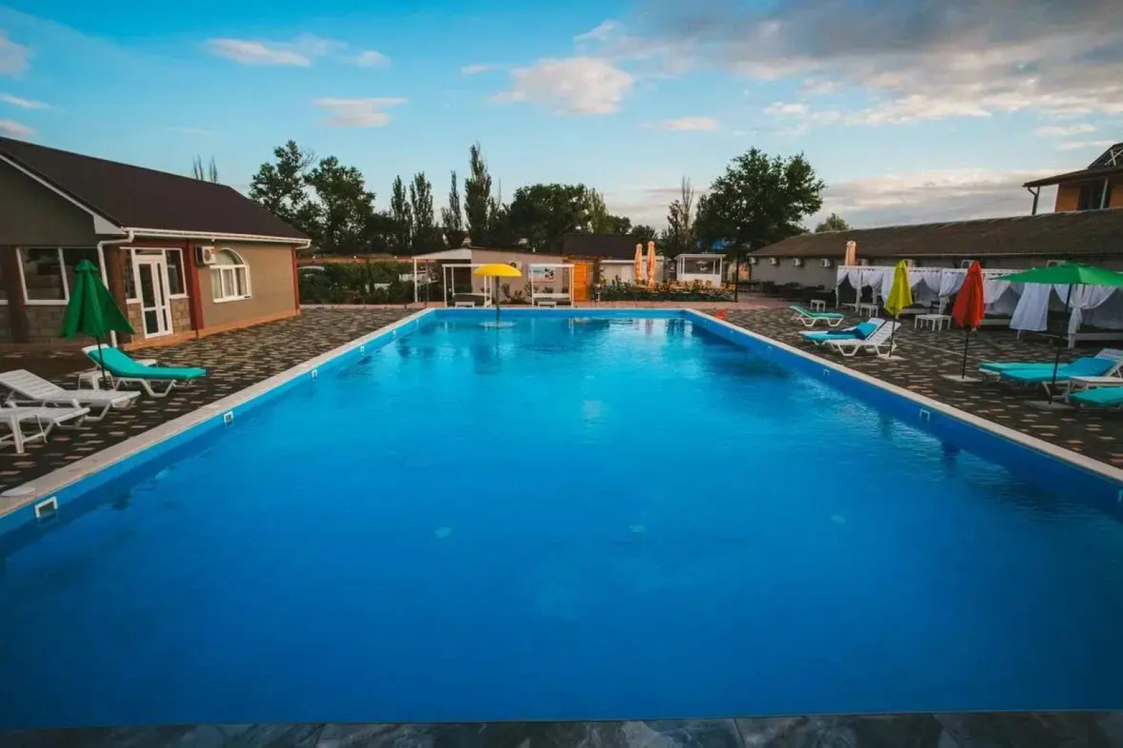 Загородный Отель Прибой