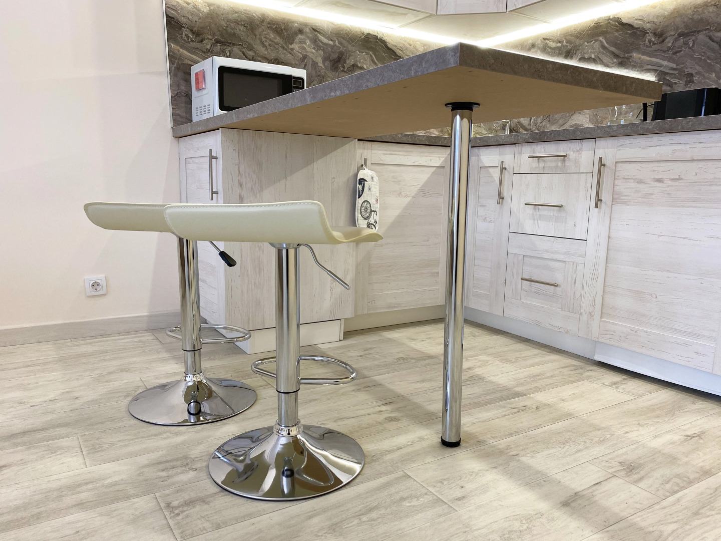 Апартаменты Студия на Чехова