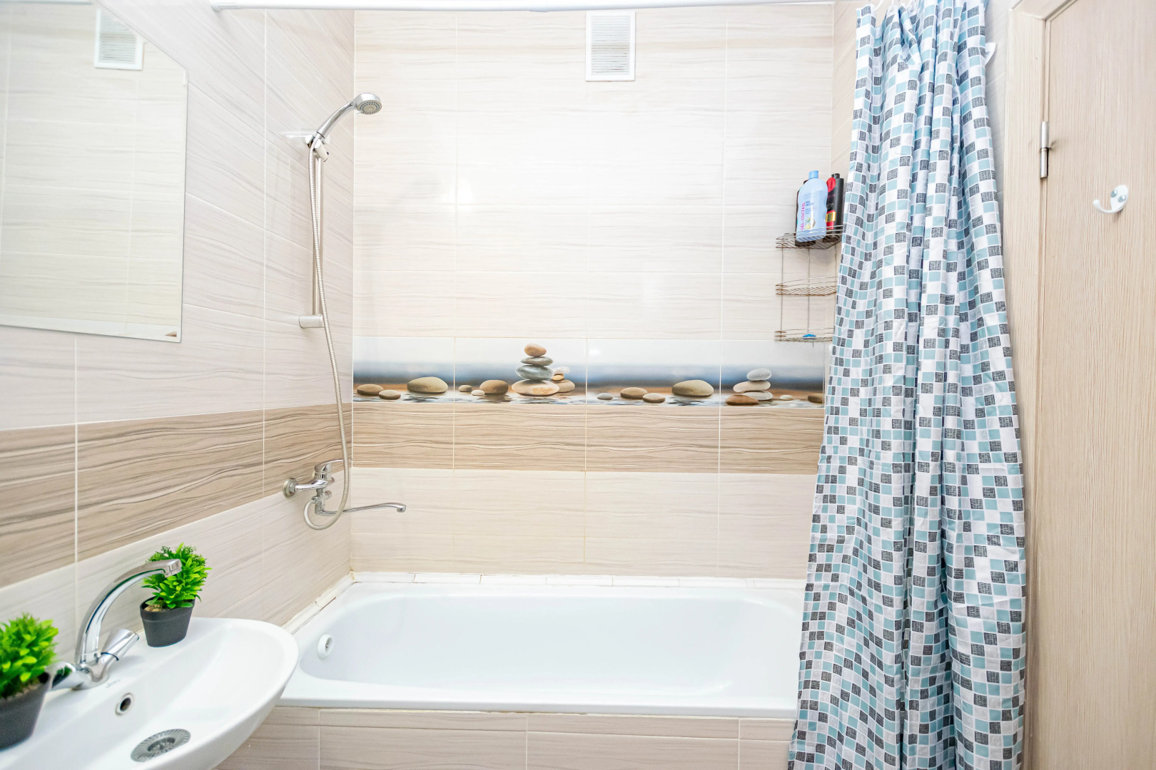 Апартаменты Cosmos Apart на Революции 48 Б