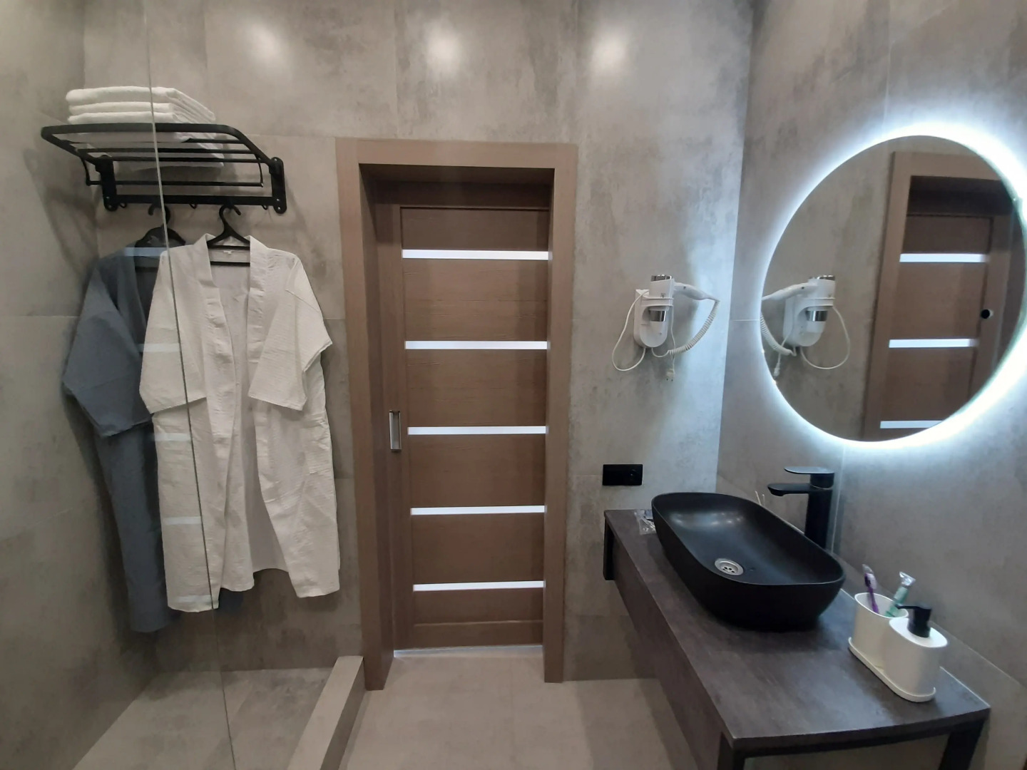 Квартира Двухкомнатная квартира на берегу реки